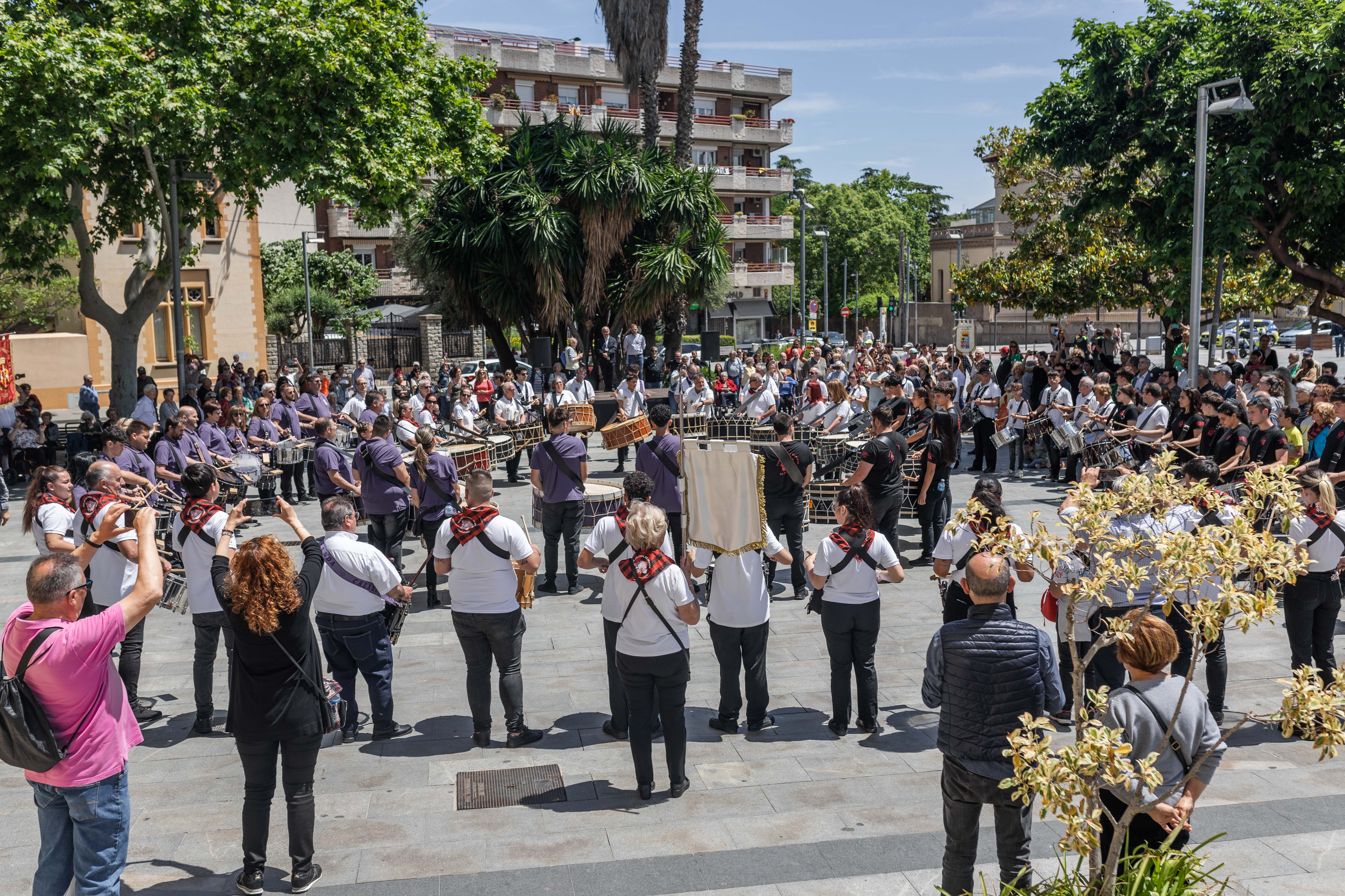 XVII Trobada de Tambors de la Casa de Aragón de Cerdanyola. FOTO: Arnau Padilla