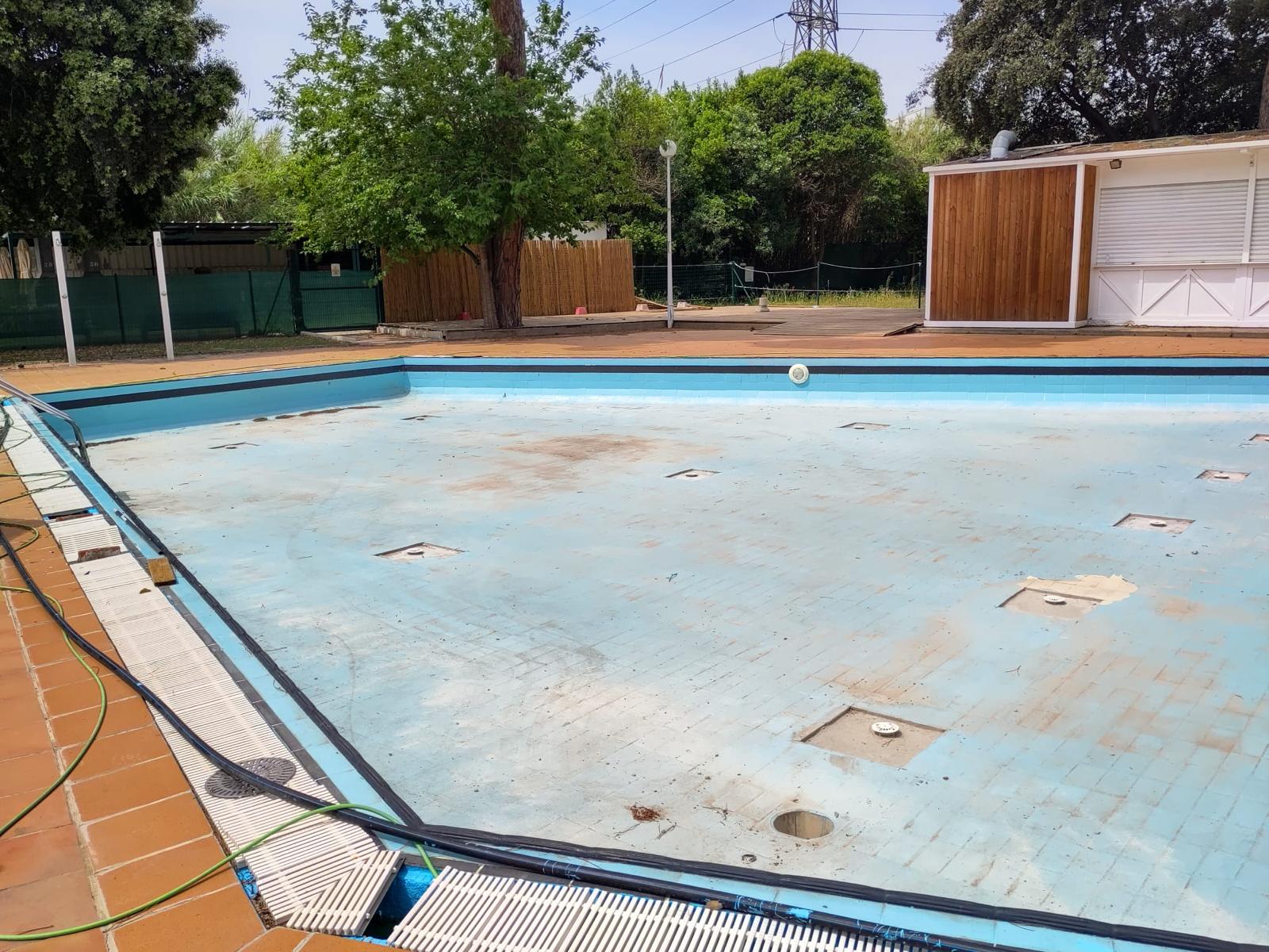 Piscina municipal del Bosc Tancat. FOTO: Cedida