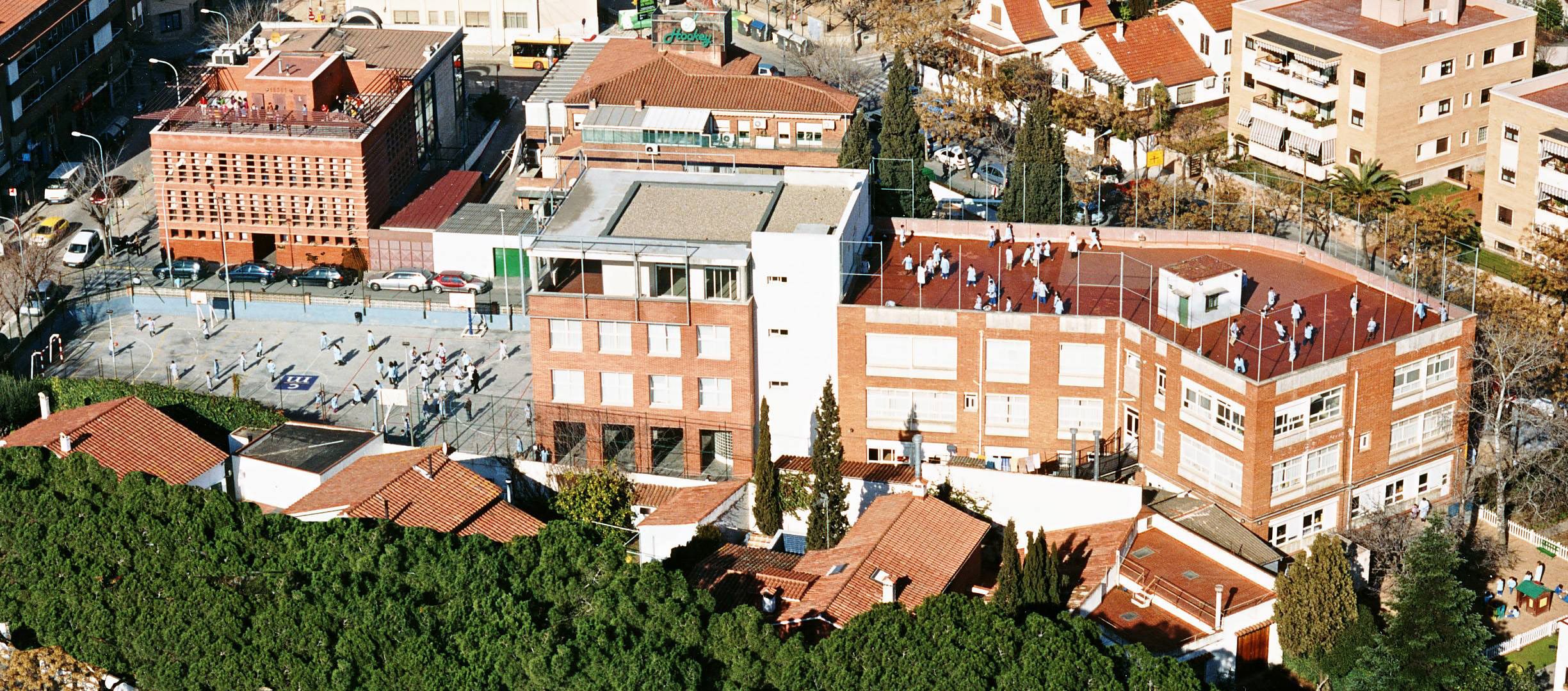 Vista aèria del Col·legi Montserrat a Cerdanyola. FOTO: Cedida