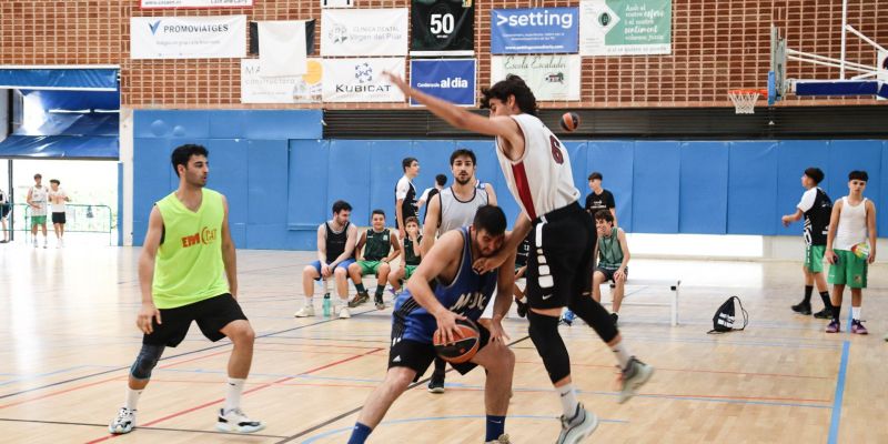 Torneig 3x3 pels drets del col•lectiu LGBT. FOTO: Marc Mata Torneig 3x3 pels drets del col•lectiu LGBT. FOTO: Marc Mata