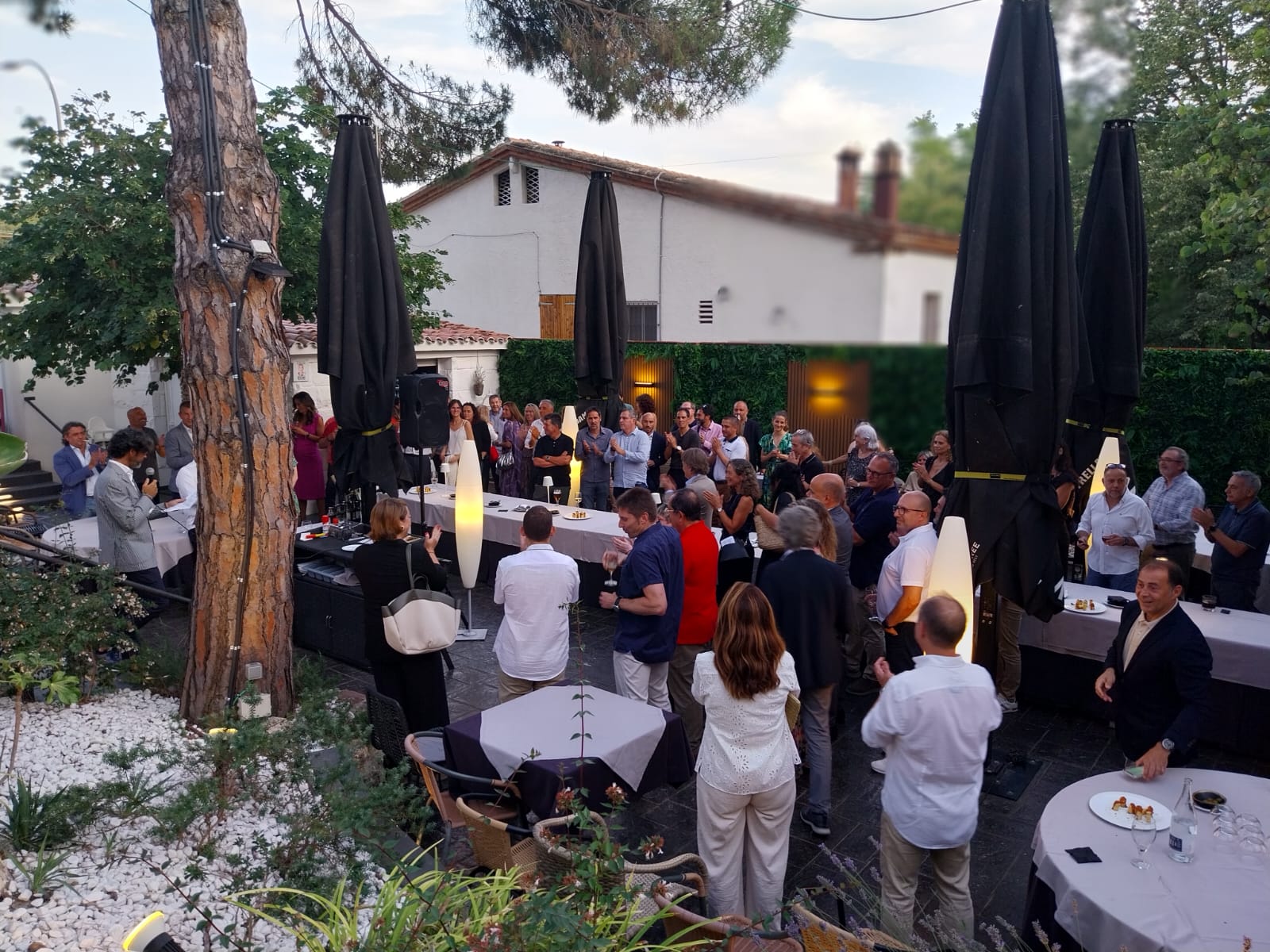 Nit del Soci de Cerdanyola Empresarial al Restaurant Umami de Bellaterra. FOTO: Cerdanyola Empresarial Nit del Soci de Cerdanyola Empresarial al Restaurant Umami de Bellaterra. FOTO: Cerdanyola Empresarial