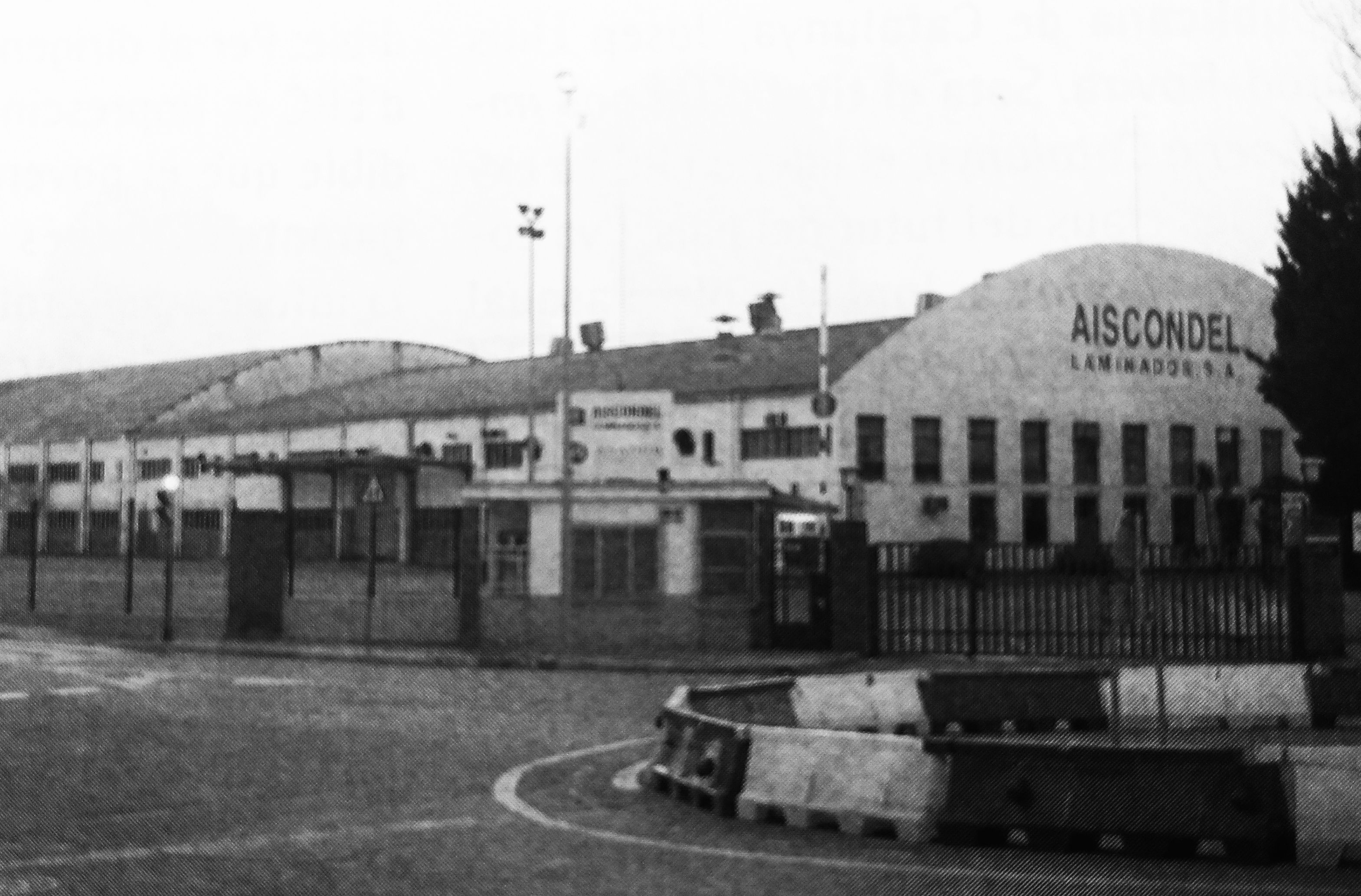 Fàbrica de l'Aicondel (Arxiu del TOT) Fàbrica de l'Aicondel (Arxiu del TOT)
