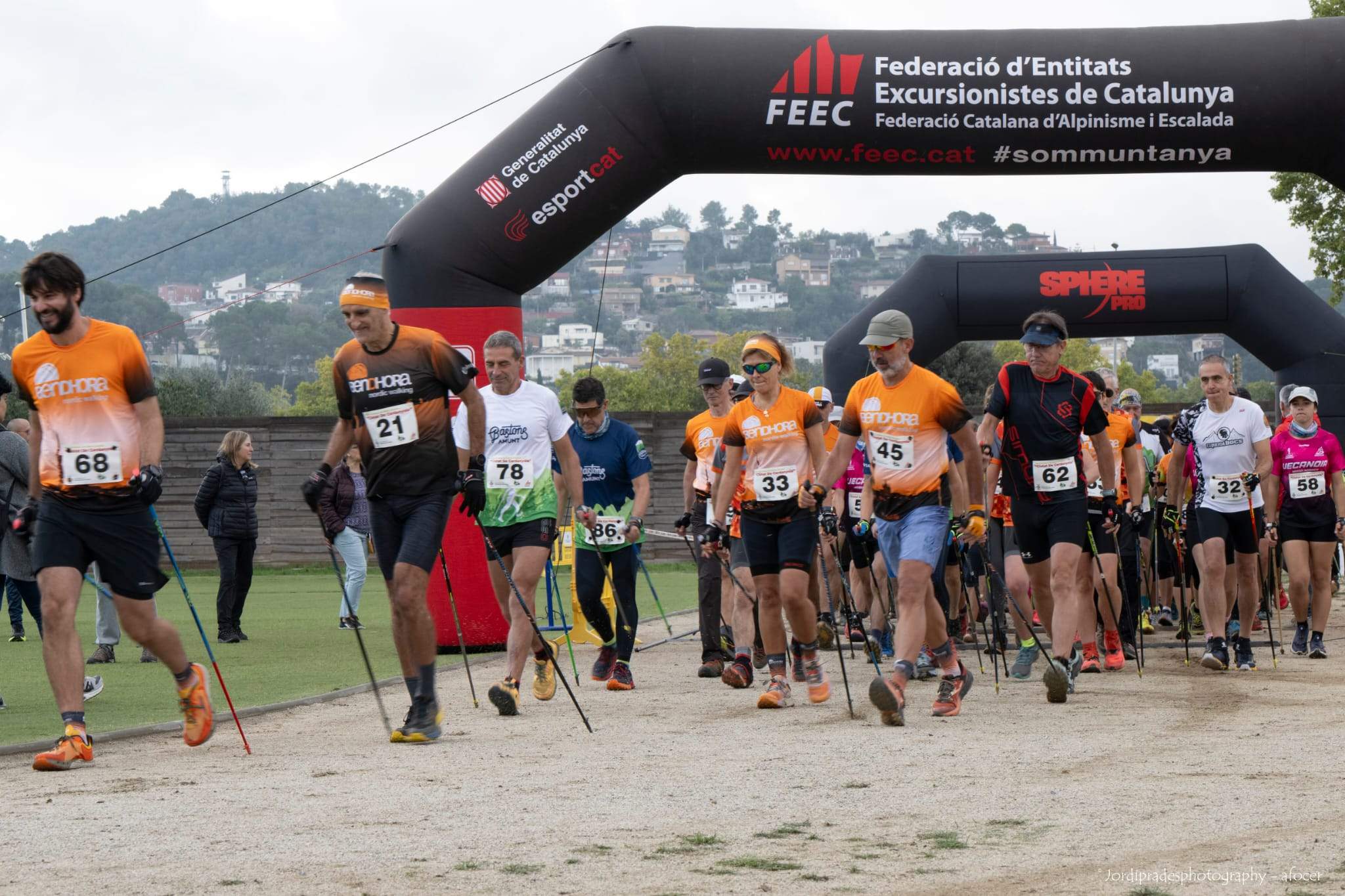 Sortida de la Copa Catalana de Marxa Nòrdica Ciutat de Cerdanyola, el 2024. FOTO: Cedida