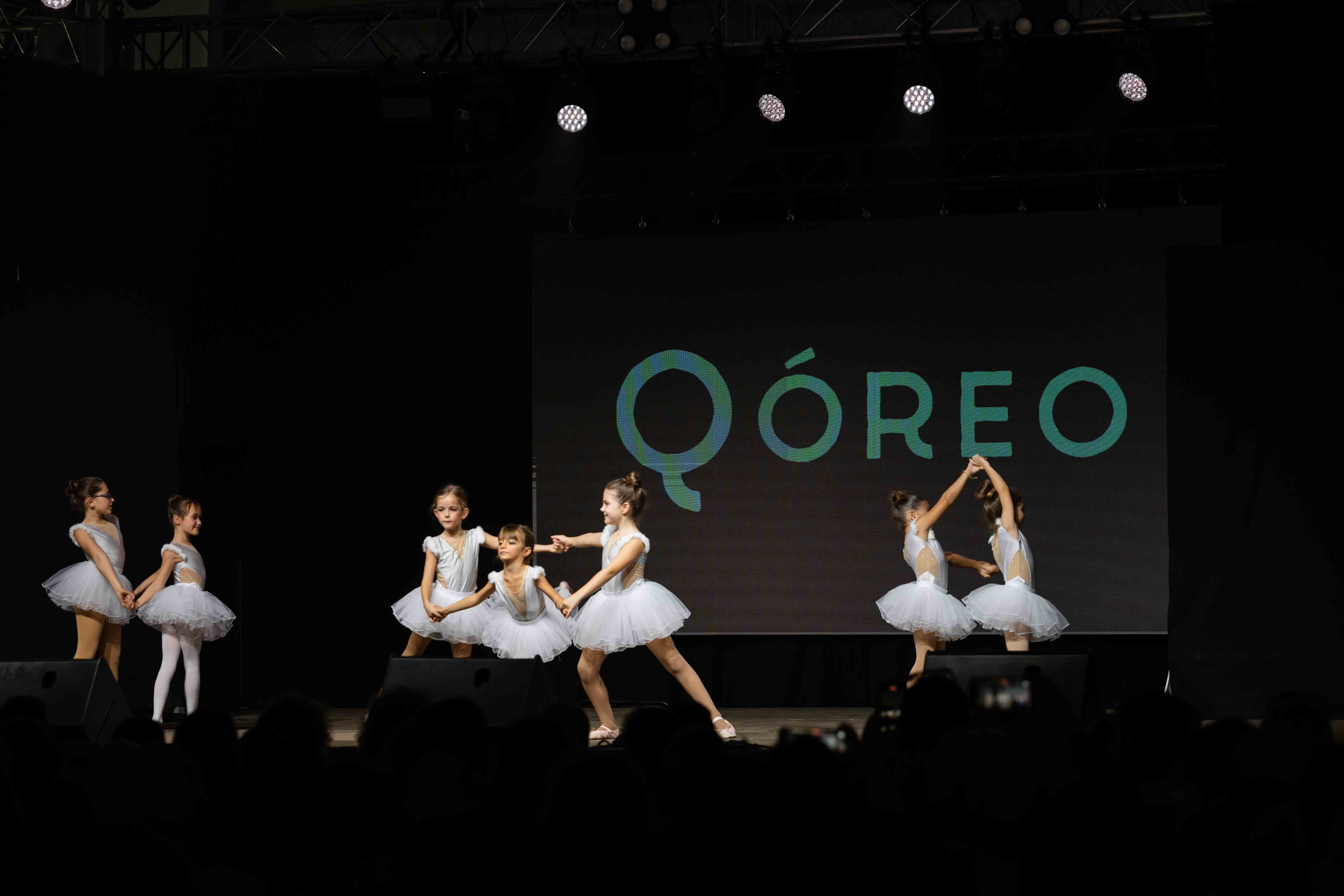 FOTOS: El Festival de les escoles de dansa en imatges. FOTO: Arnau Padilla