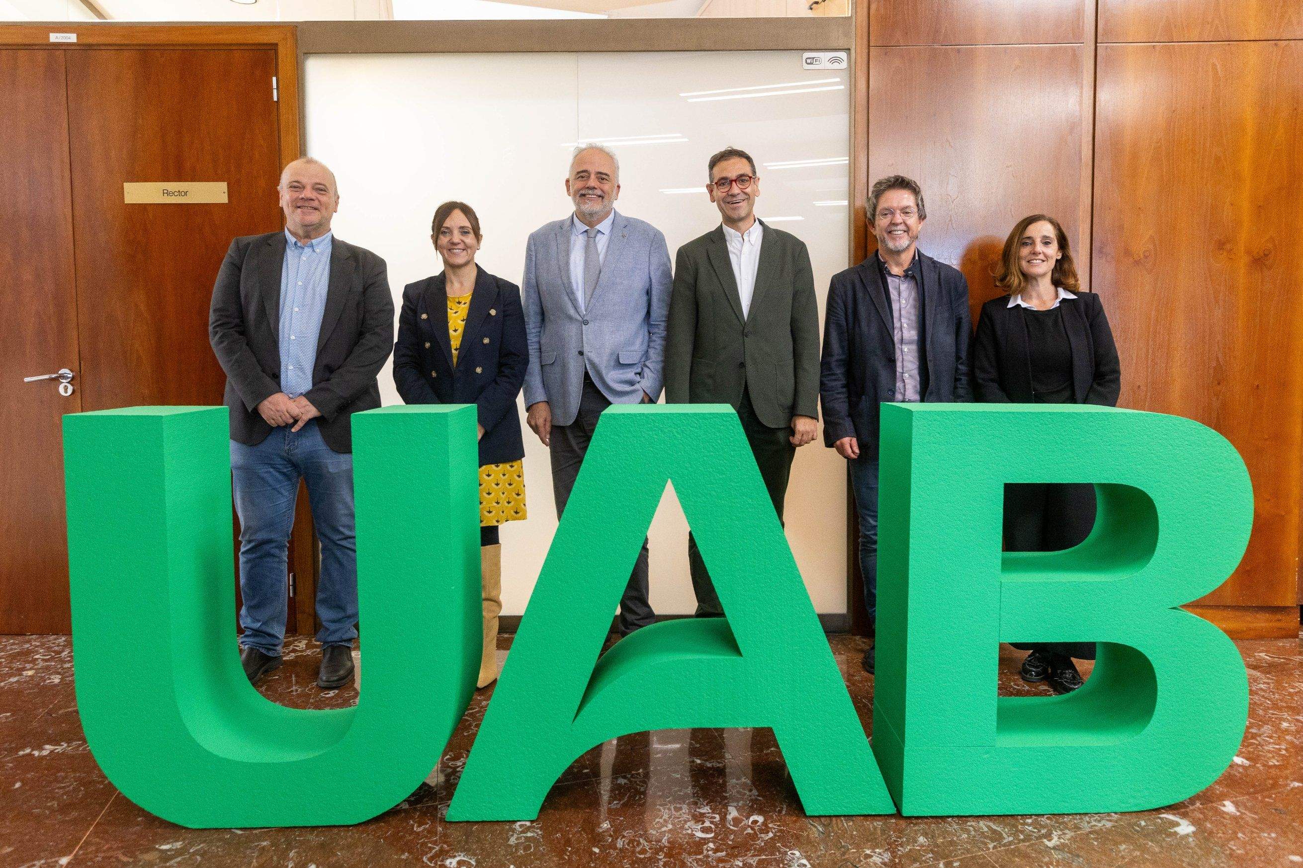 Singantura de l'acord entre la UAB i els ajuntaments de Cerdanyola, Mollet i Montornés. FOTO: Ajuntament de Cerdanyola