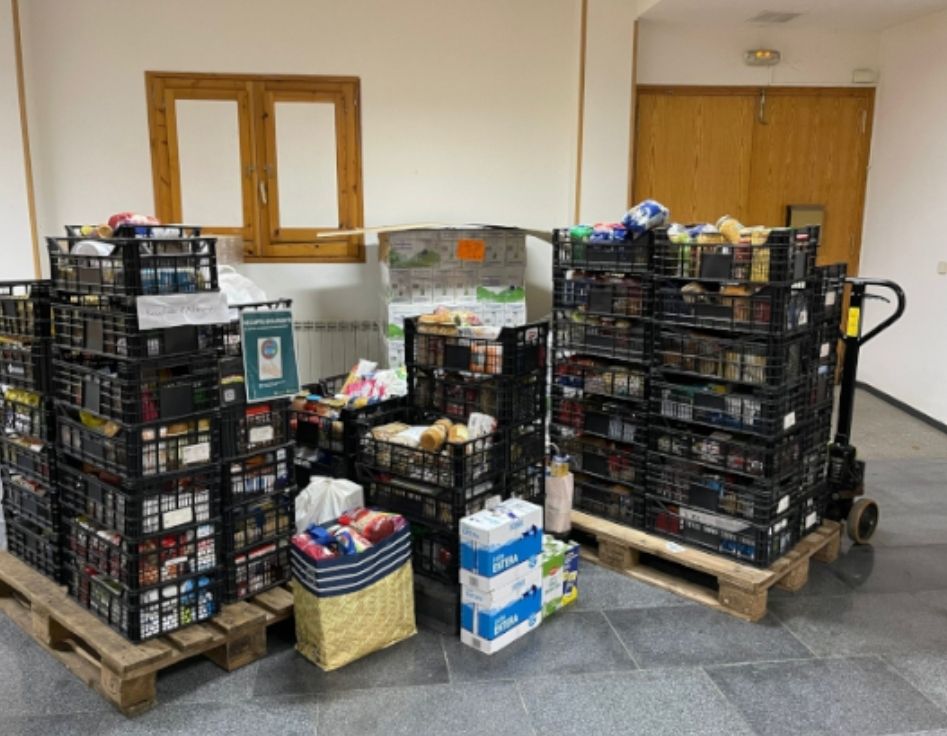 Finalitza la recollida d'aliments del Consell d’Infants i Adolescents de Cerdanyola. FOTO: Cedida