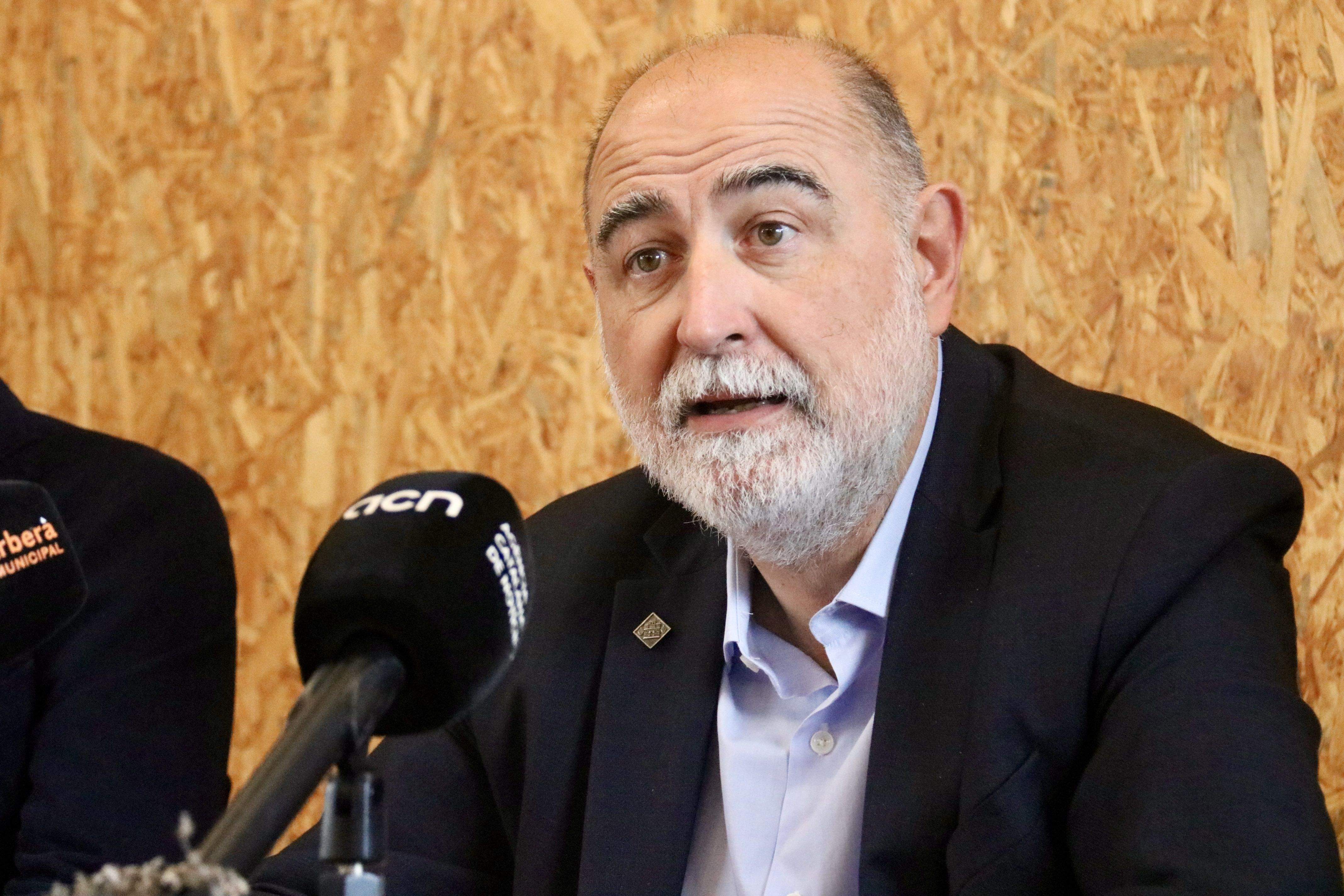 Xavier Garcés és l'alcalde de Barberà. FOTO: ACN