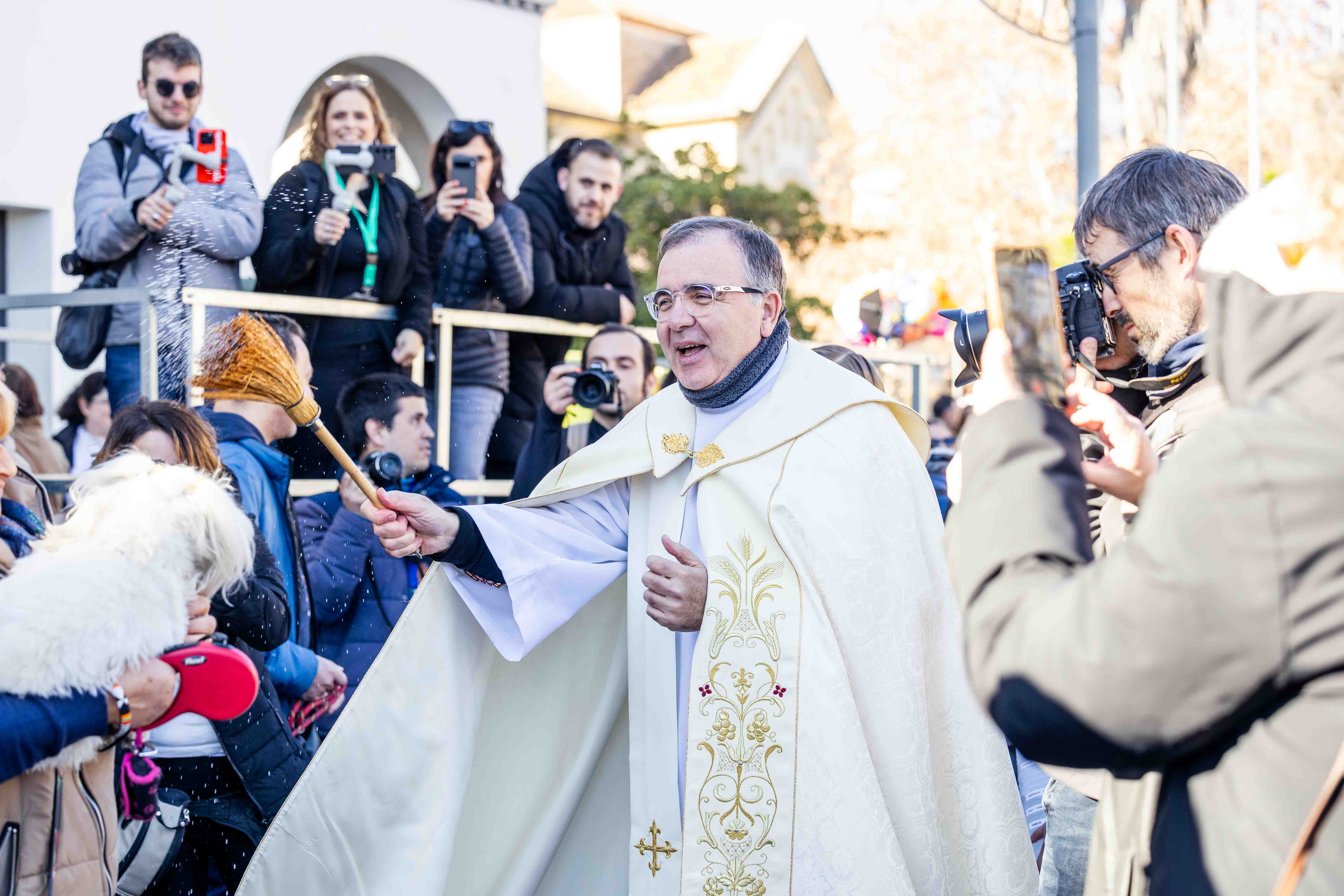 Benedicció dels animals en els Tres Tombs 2025. FOTO: Arnau Padilla