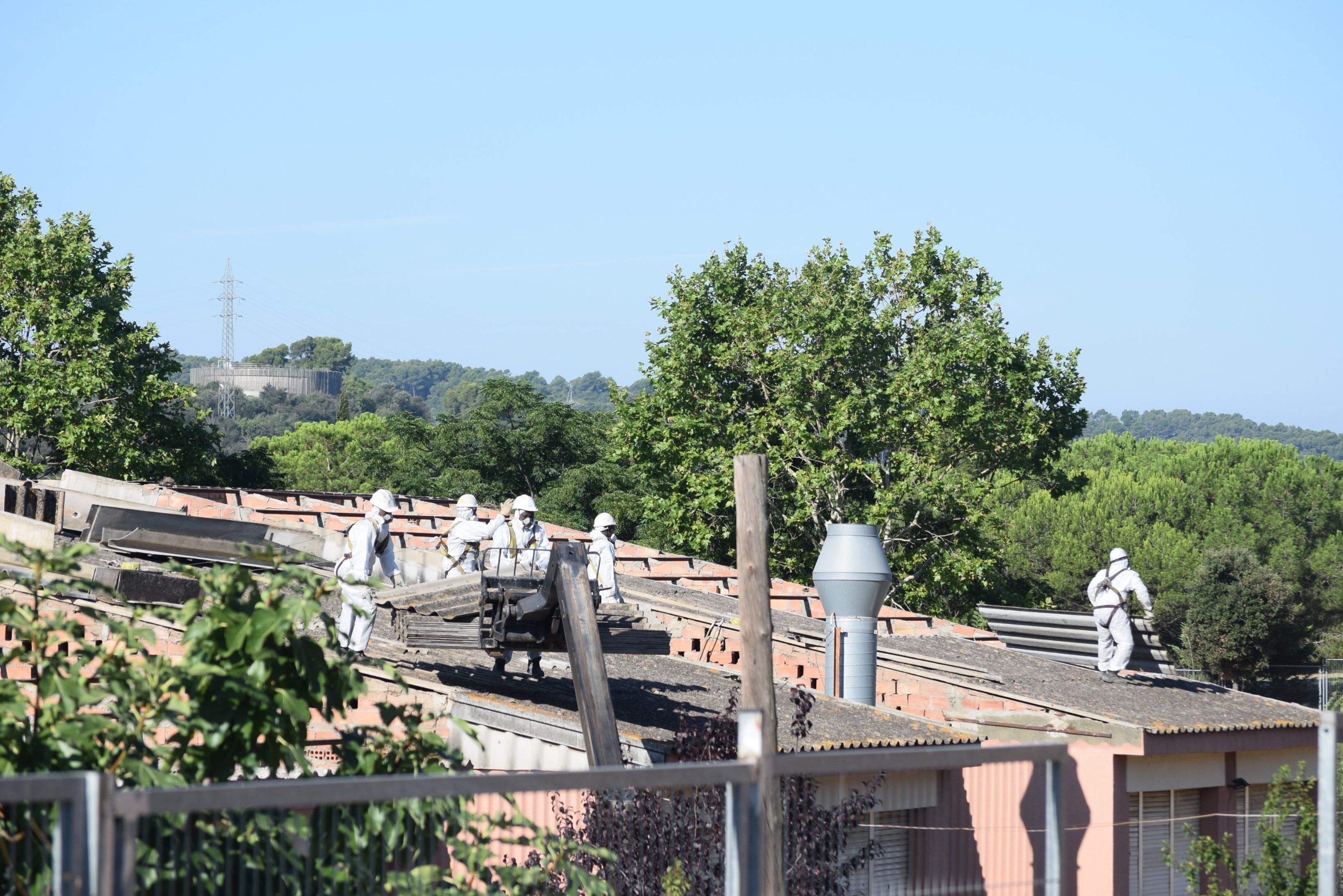 Construccions cobertes d'amiant. FOTO: Ajuntament de Cerdanyola