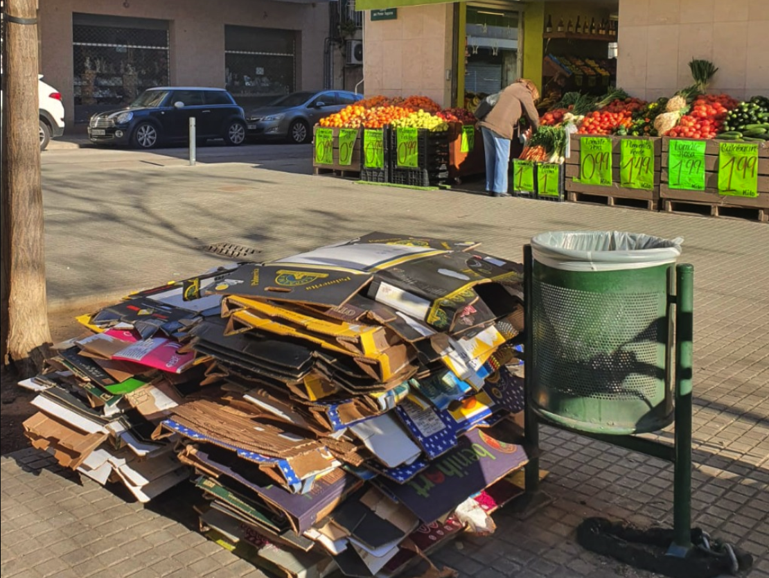 Inici de la segona fase de la campanya de gestió dels residus comercials. FOTO: Ajuntament