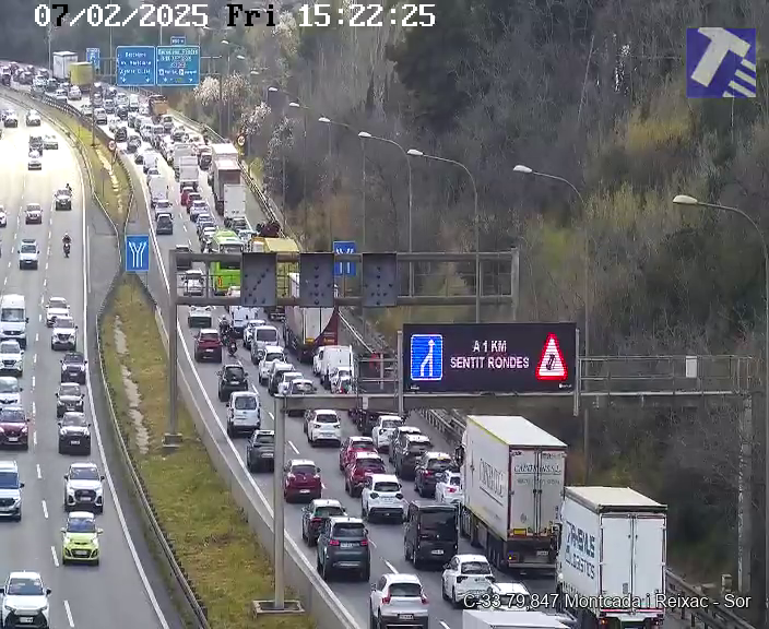 Un accident a la C-33 crea retencions i cues de 4'5 quilòmetres en sentit Barcelona. FOTO: Servei Català de Trànsit 