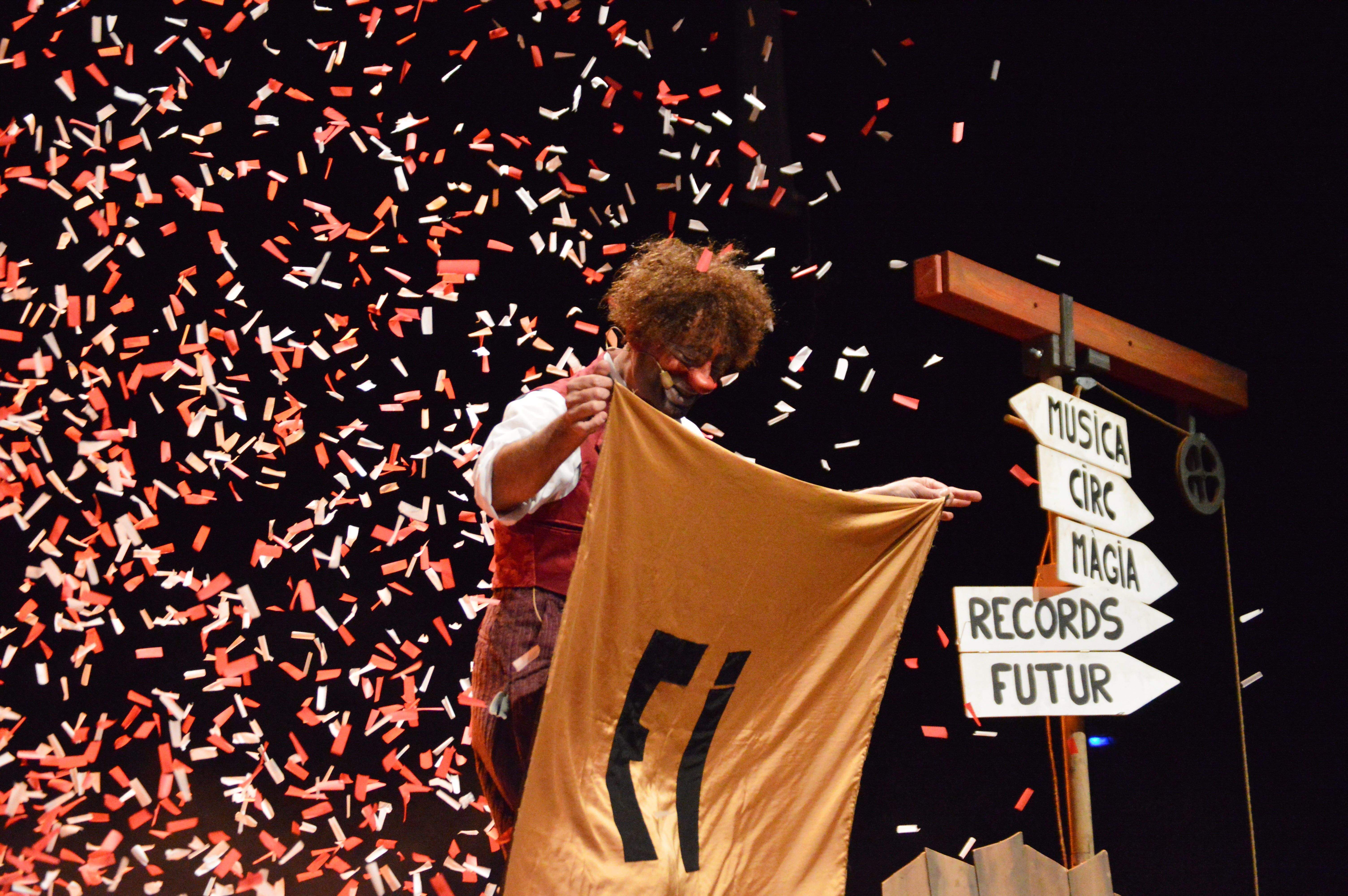 L'espectacle 'Kaboom' va tancar la 30a edició de La Pallassada de Bambalina. FOTO: Nora MO