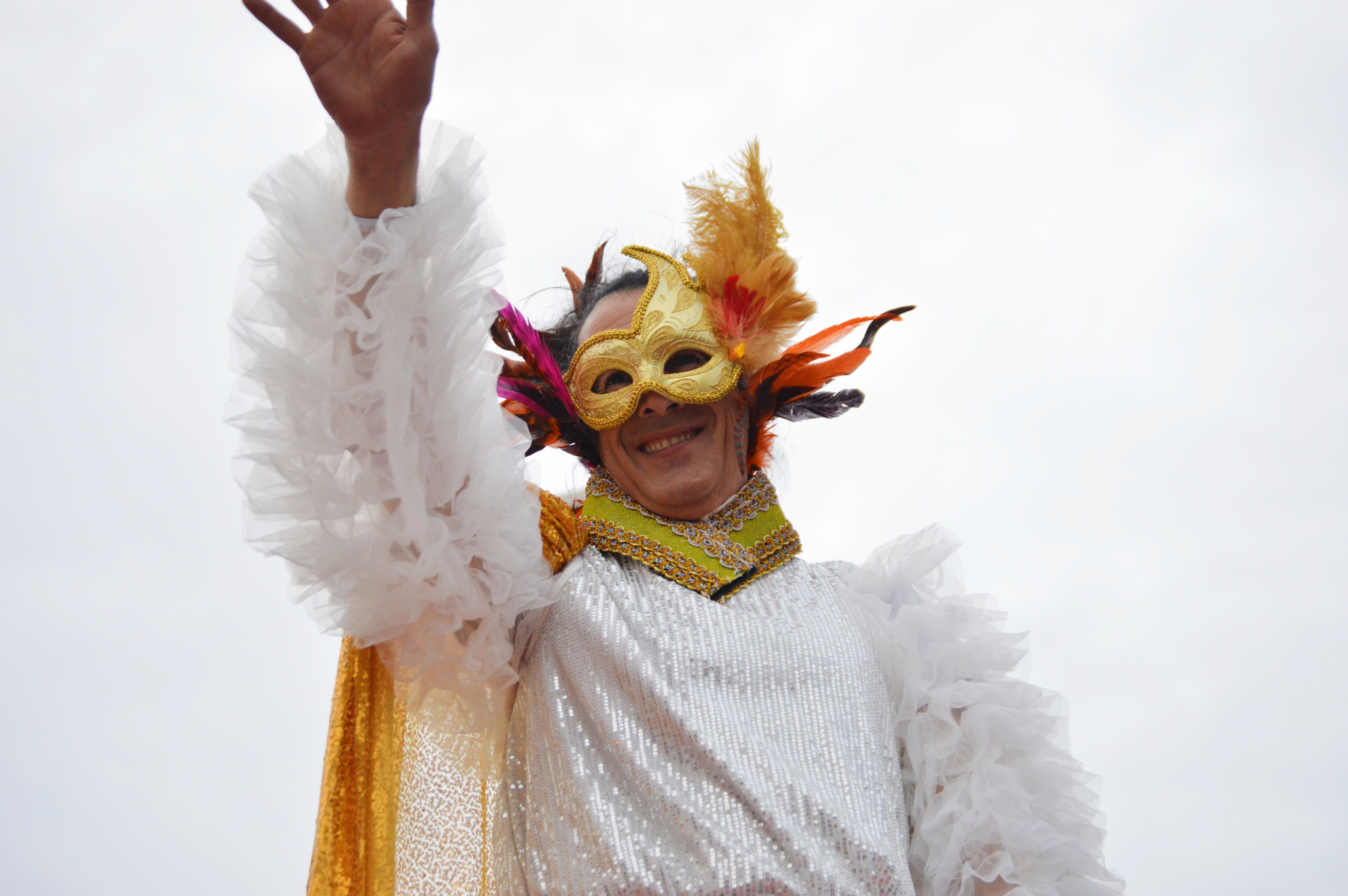 La multitudinària rua de Carnaval en imatges. FOTO: Nora Muñoz 