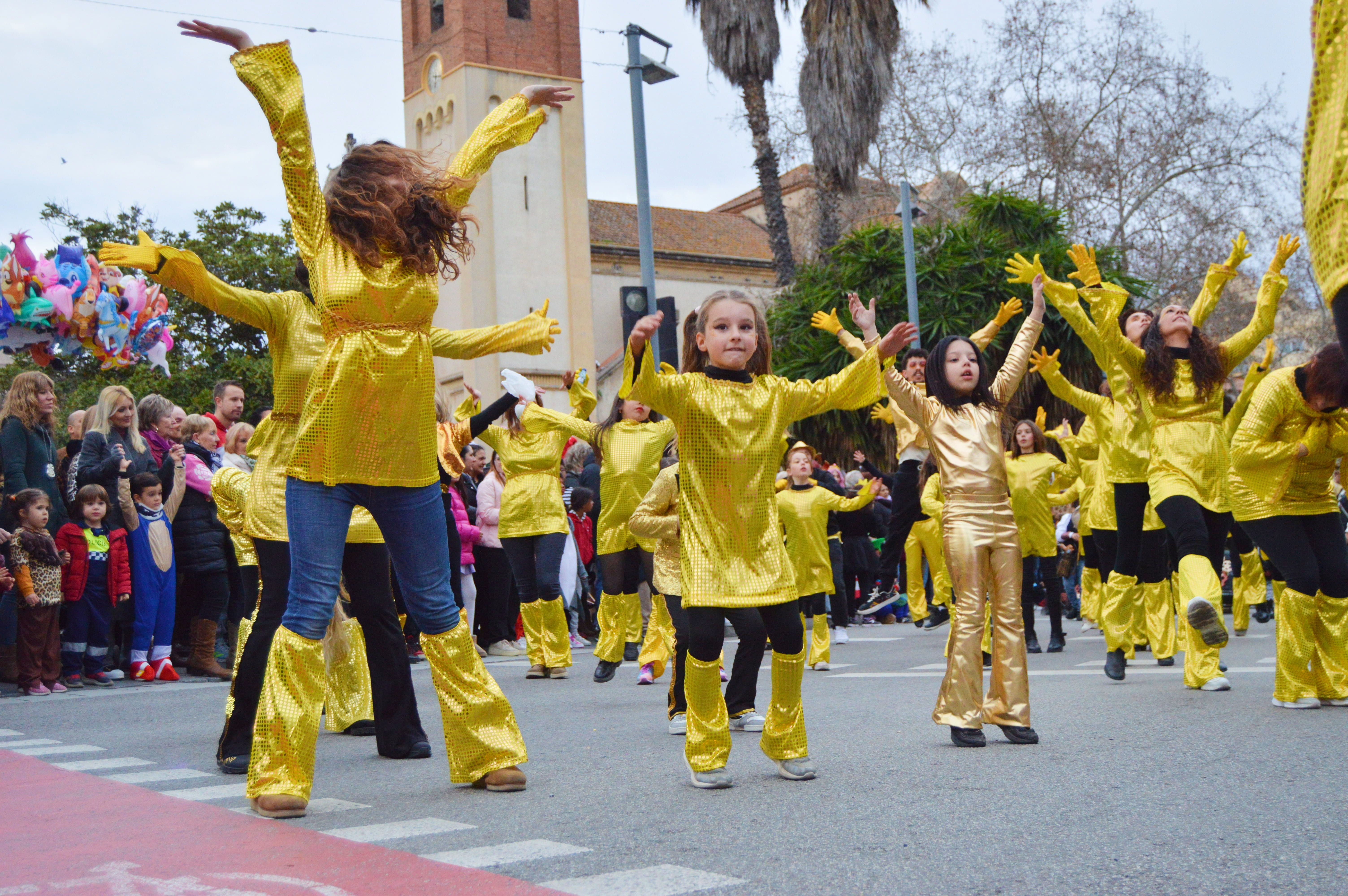 La multitudinària rua de Carnaval en imatges. FOTO: Nora Muñoz 