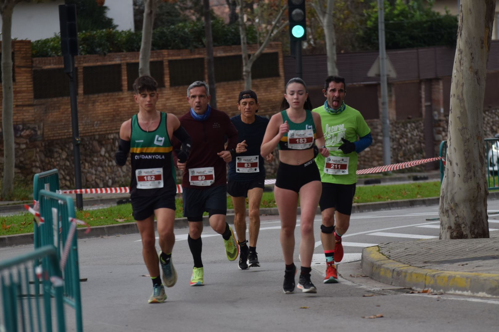 Èxit de participació a la cursa de la Marató de TV3 2024. FOTO:Marc Mata Èxit de participació a la cursa de la Marató de TV3 2024. FOTO:Marc Mata