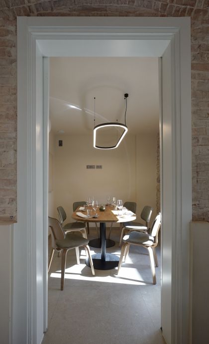 La ceràmica de la sala és molt lluminosa FOTO: Cedida
