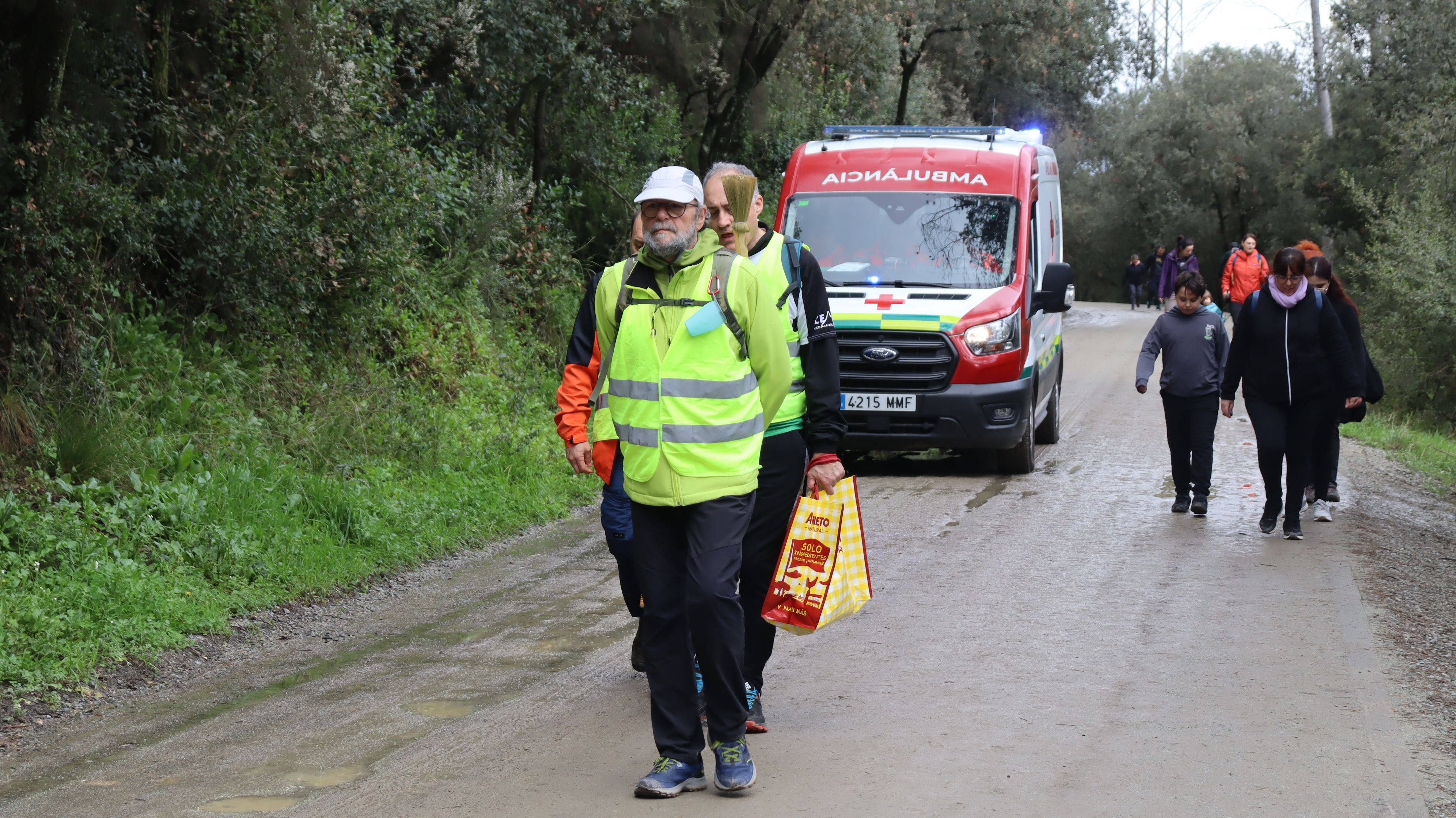 Cerdanyola torna a gaudir de la Caminada Feminista malgrat l'amenaça de pluja. FOTO: Marc Mata
