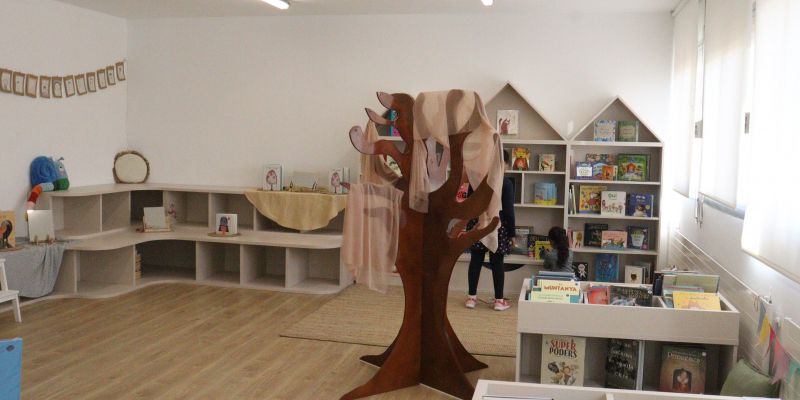 Part de la nova biblioteca de l'escola. FOTO: Marc Mata Part de la nova biblioteca de l'escola. FOTO: Marc Mata