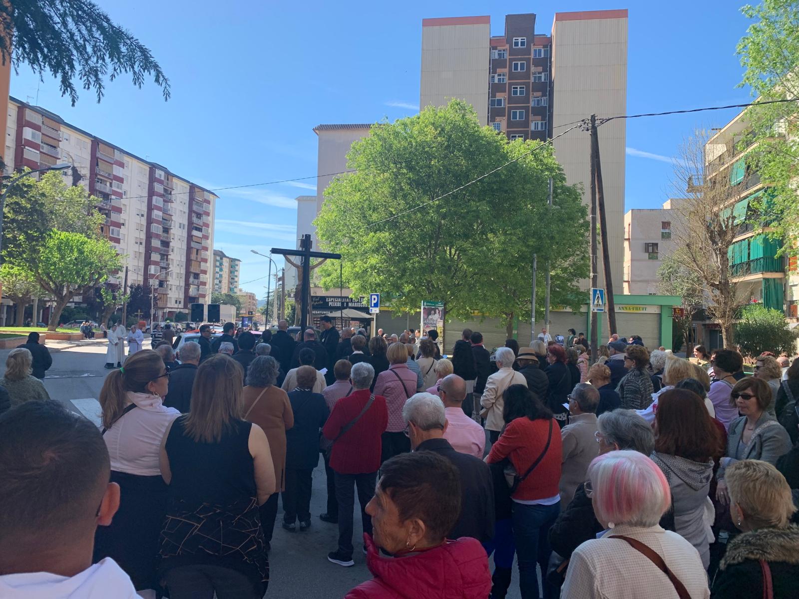 Aturada per commemorar una de les estacions del camí a la creu