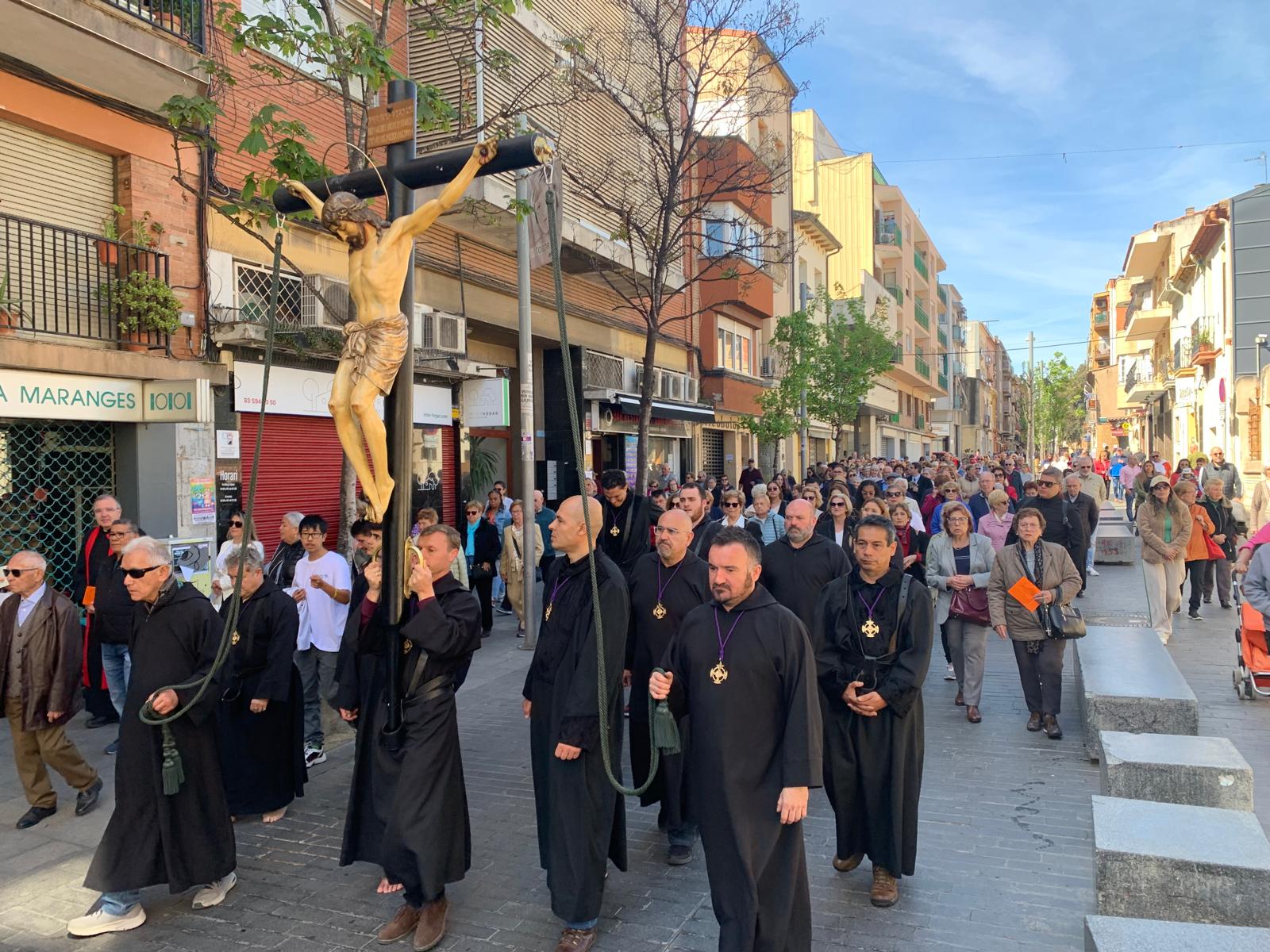 Portadors al carrer de Sant Ramon
