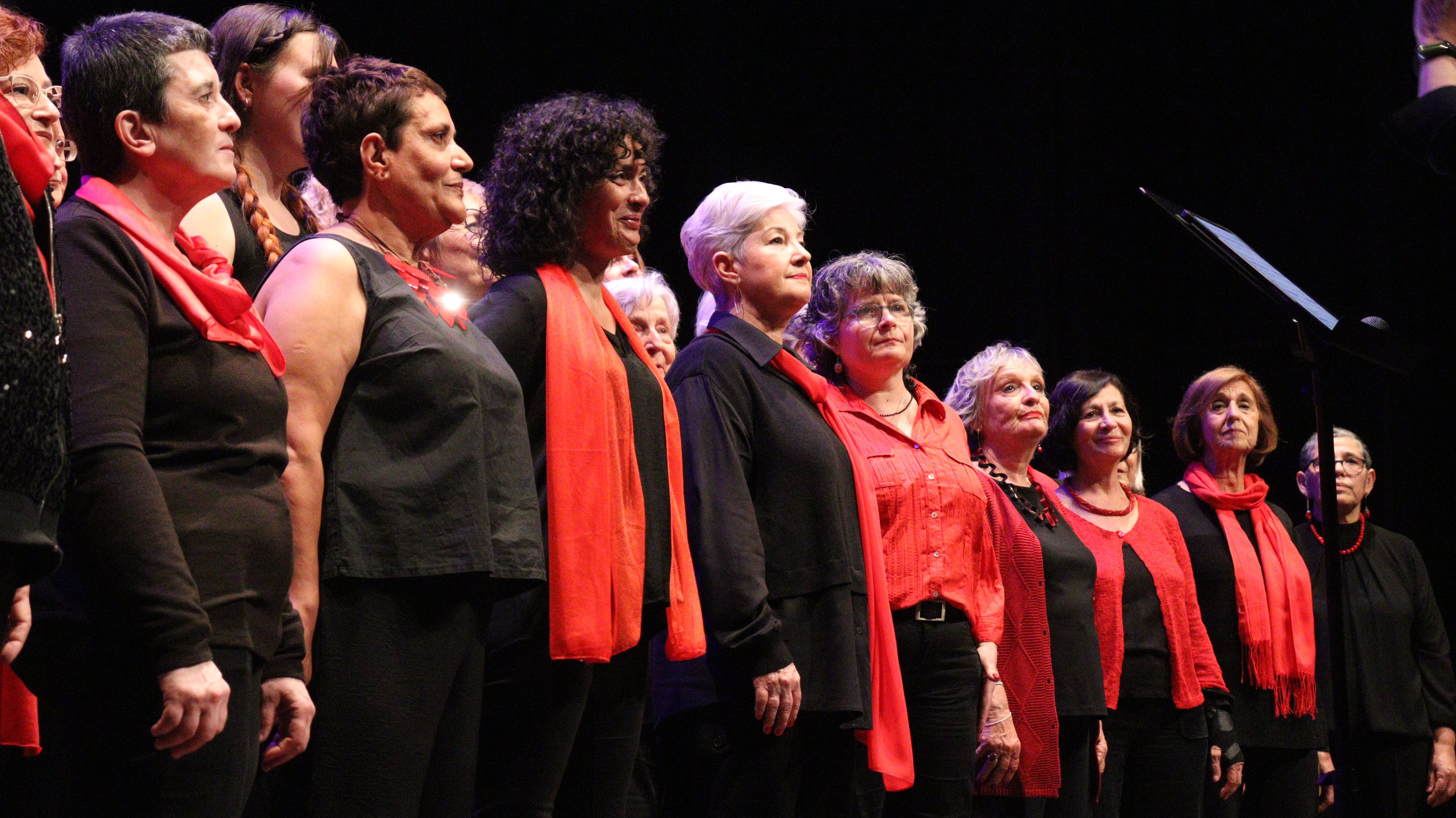 Concert solidari de Corals a favor de la Fundació Oncolliga. FOTO: Marc Mata