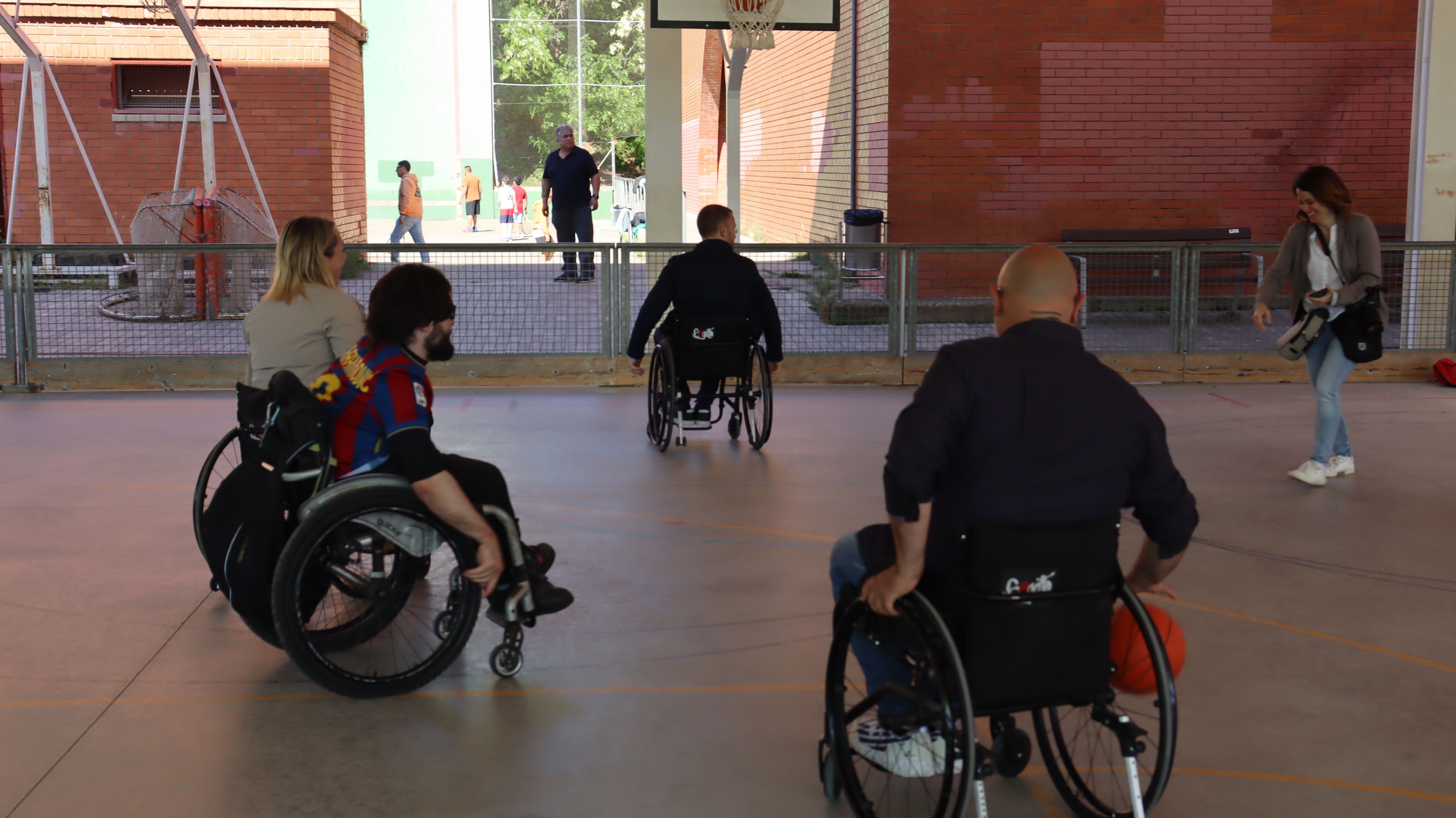 Jornada de l'esport inclusiu en imatges. FOTO Marc Mata (8)