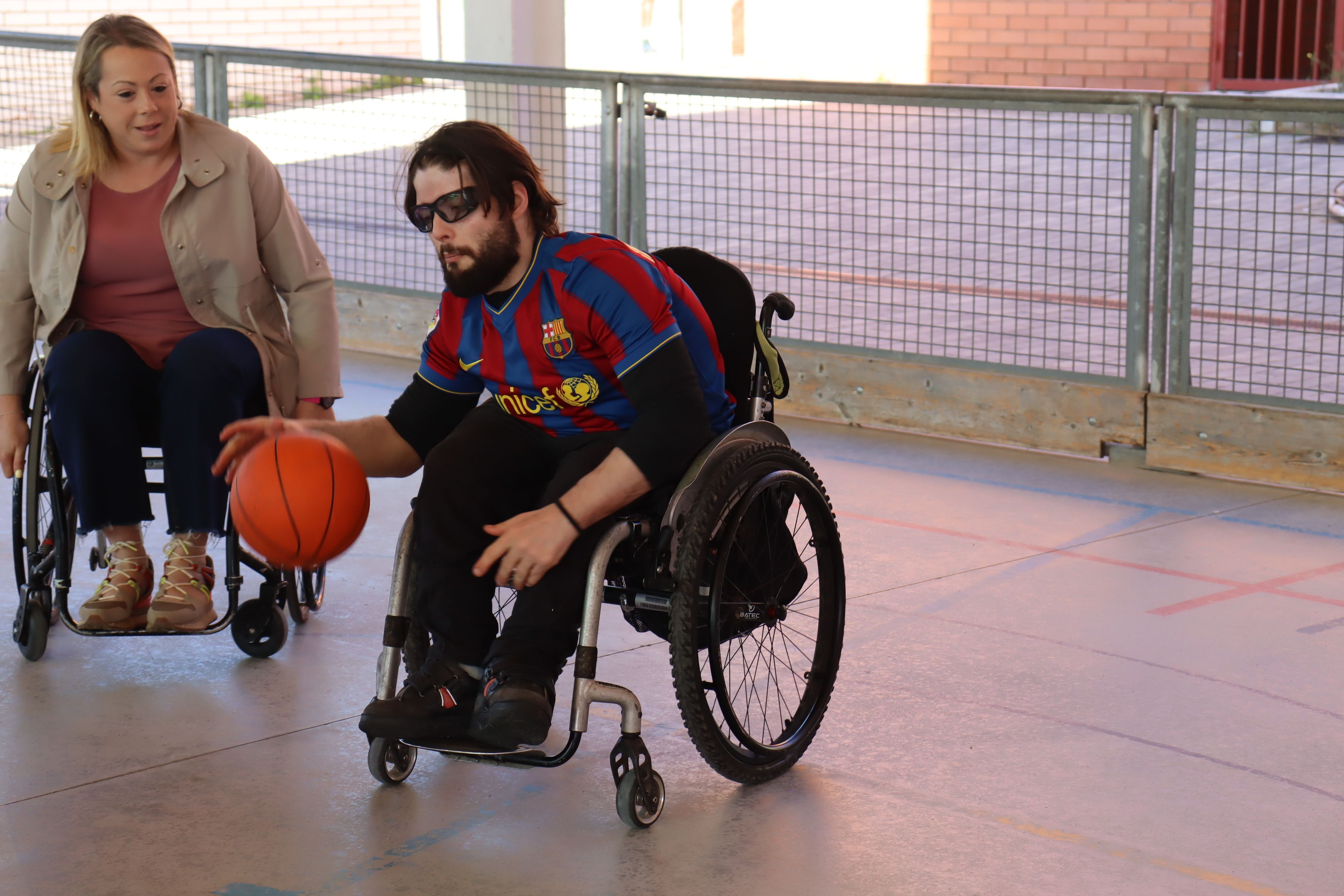 Jornada de l'esport inclusiu en imatges. FOTO Marc Mata (83)