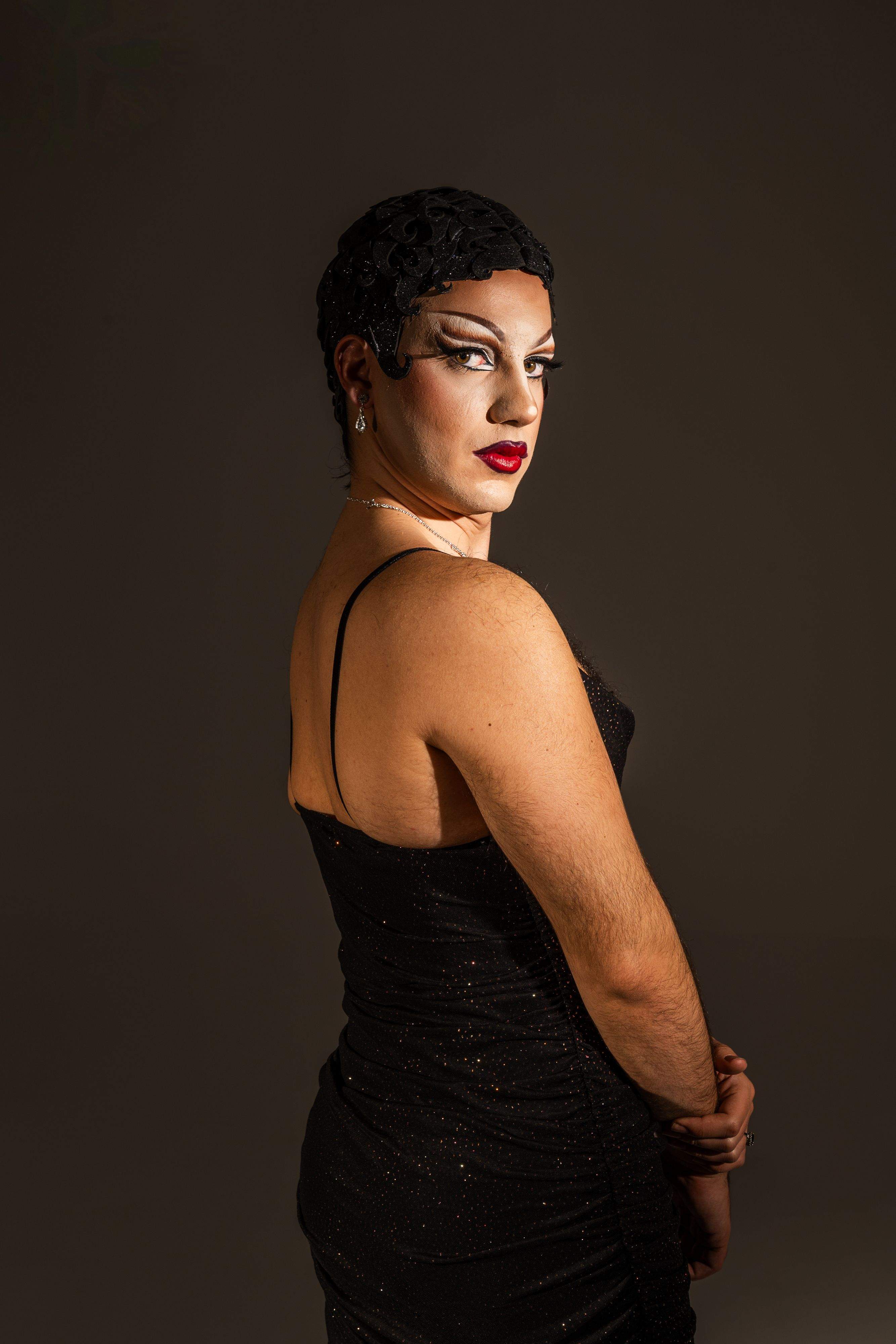 Ofèlia Drags representa a les Alternatives 'La gran nit de Dragoll Dragom' FOTO: Galdric Peñarroja