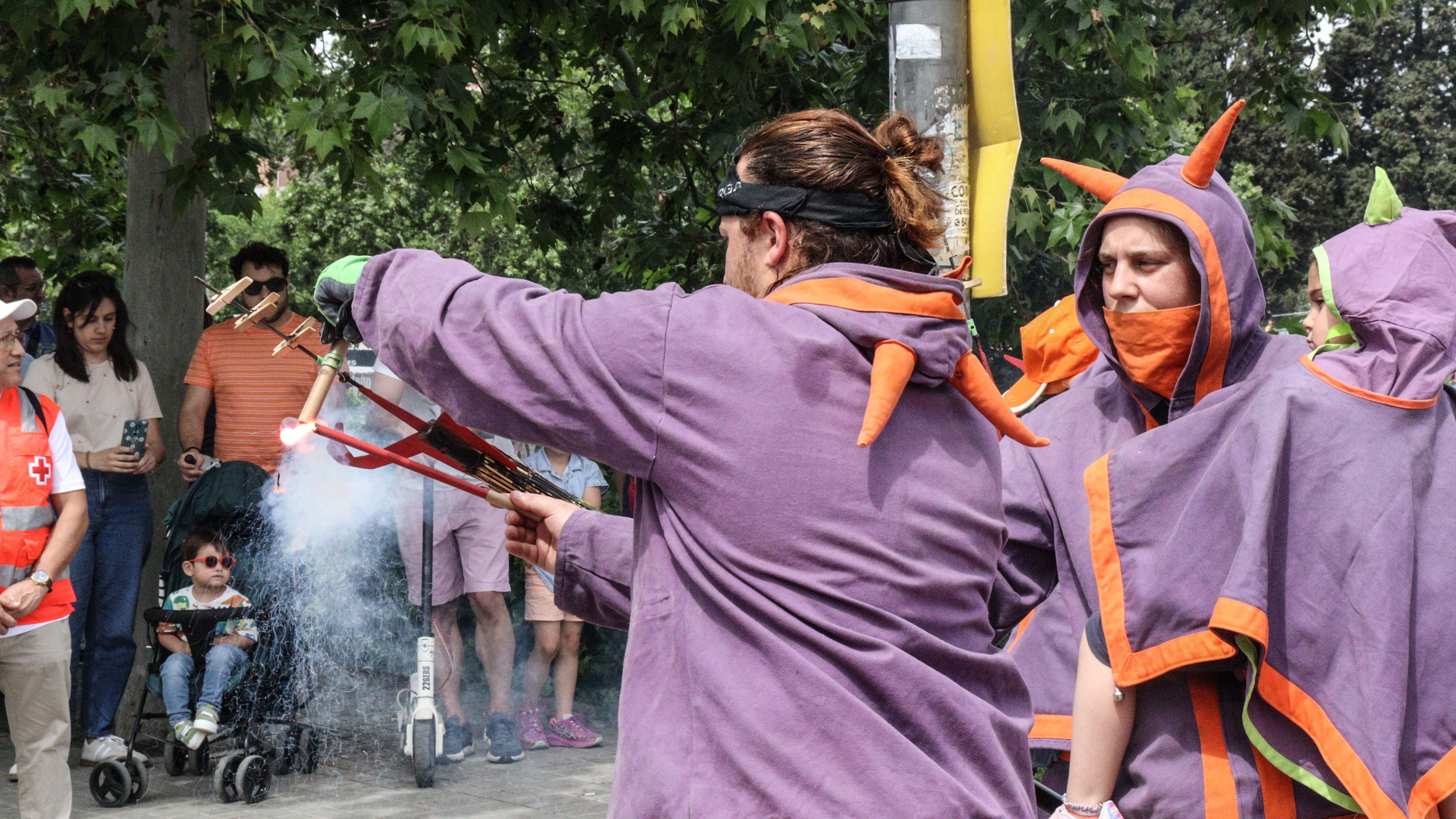 Cercavila de les Bèsties de Foc: colla de diables. FOTO: Marc Mata