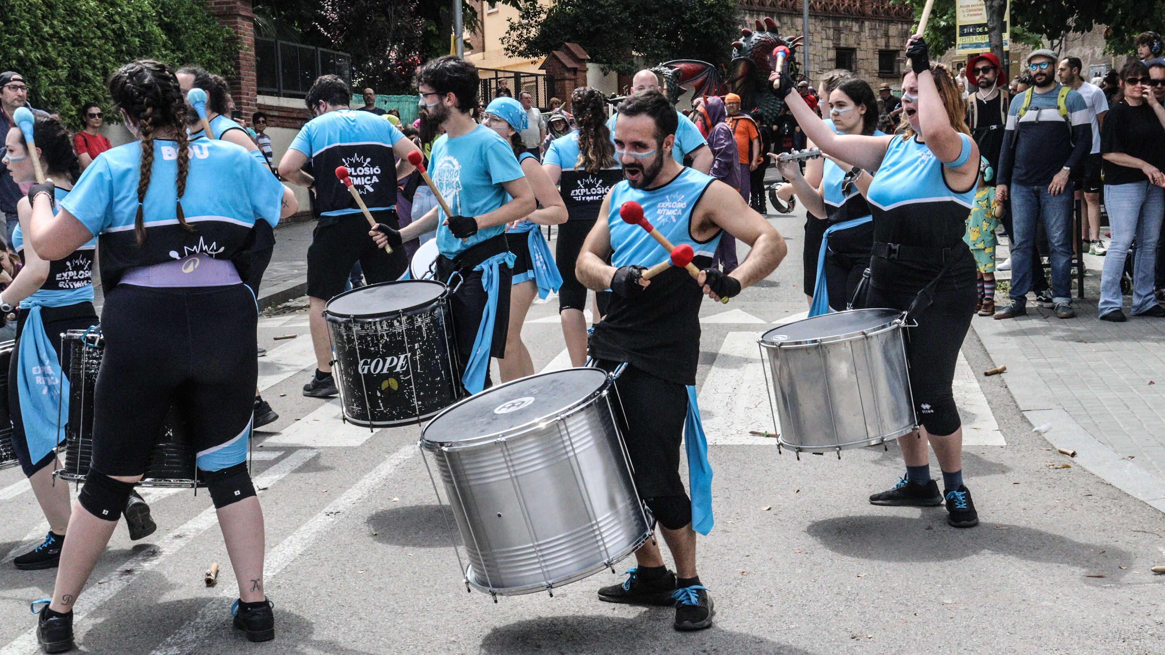 Cercavila de les Bèsties de Foc: Timbals i tambors. FOTO: Marc Mata