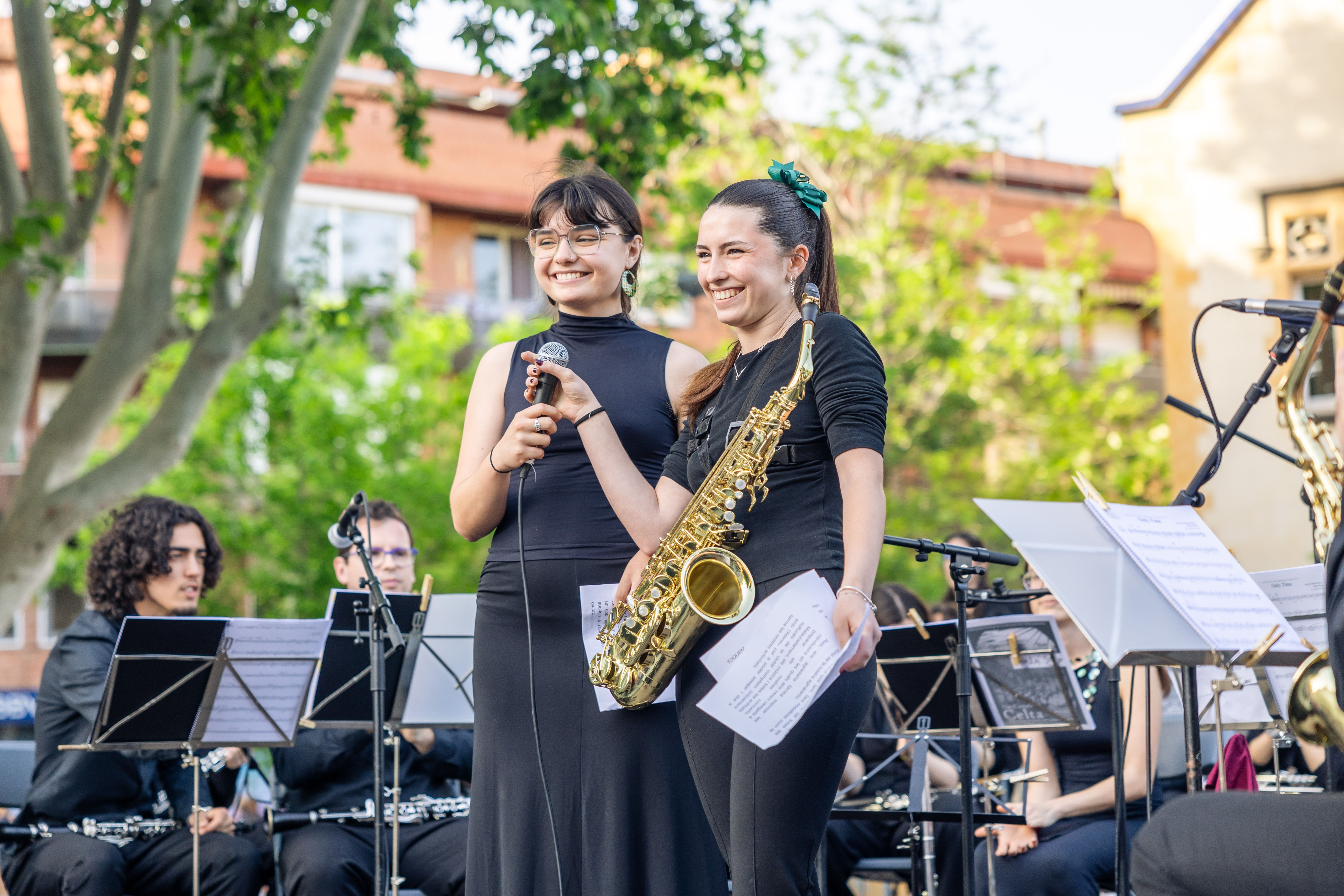 L’Agrupació Musical de Cerdanyola ha interpretat un tast del seu espectacle “Un Castell Celta”. FOTO: Arnau Padilla.