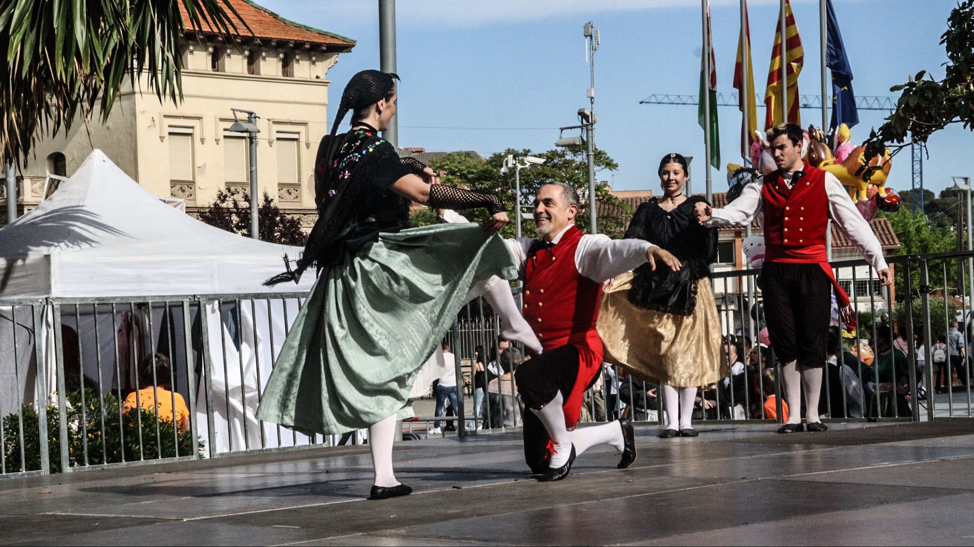 Danses tradicionals amb l'Esbart de Sant Marçal. Foto: Marc Mata. 