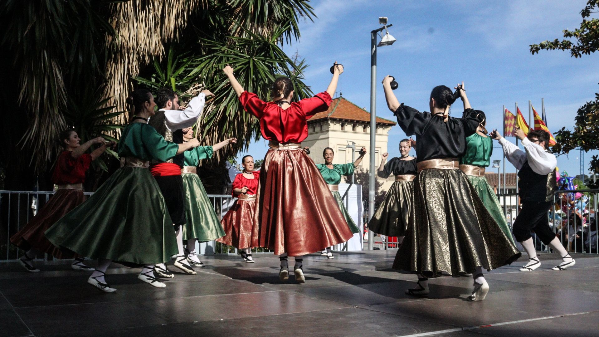 Danses tradicionals amb l'Esbart de Sant Marçal. Foto: Marc Mata. 