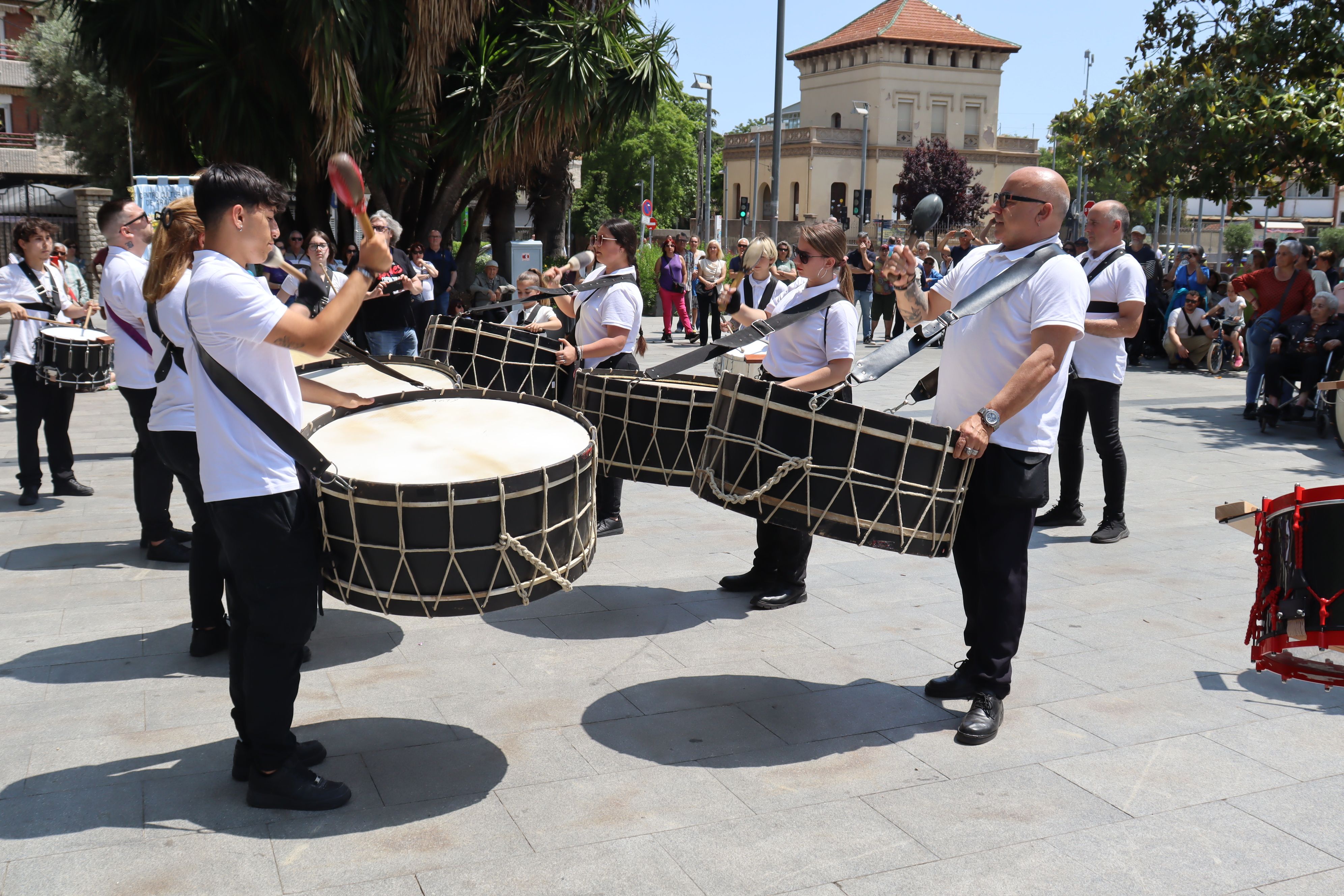 XVIII Trobada de tambors i bombos d'Aragó. FOTO: Marc Mata 