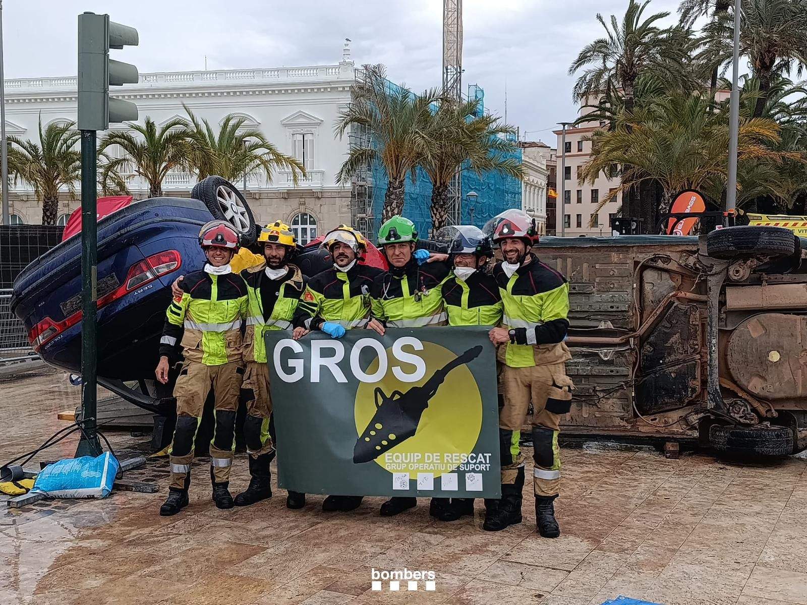 L'equip GROS del parc de Bombers de Cerdanyola, just finalitzades les proves. 