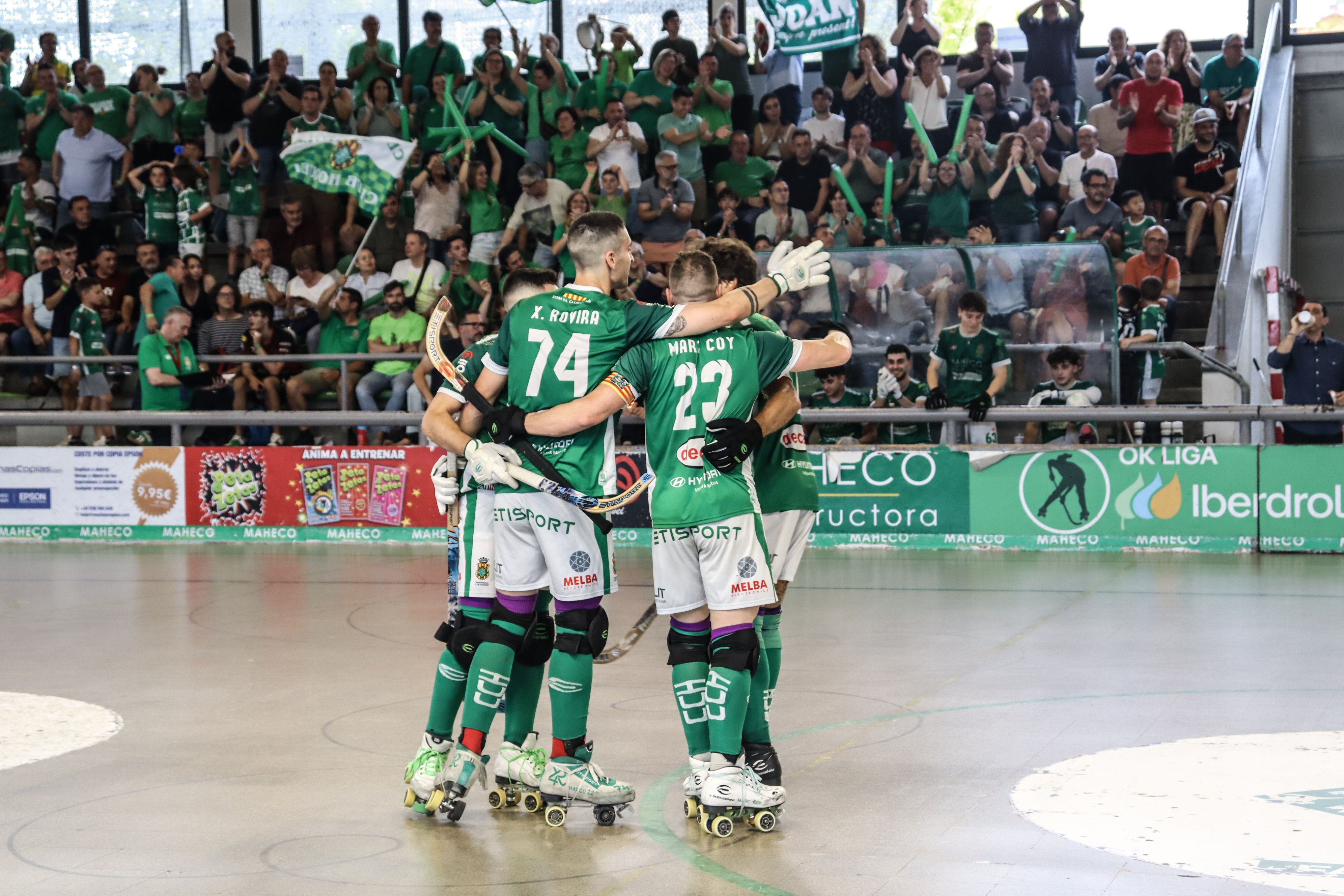 Celebració. FOTO: Marc Mata