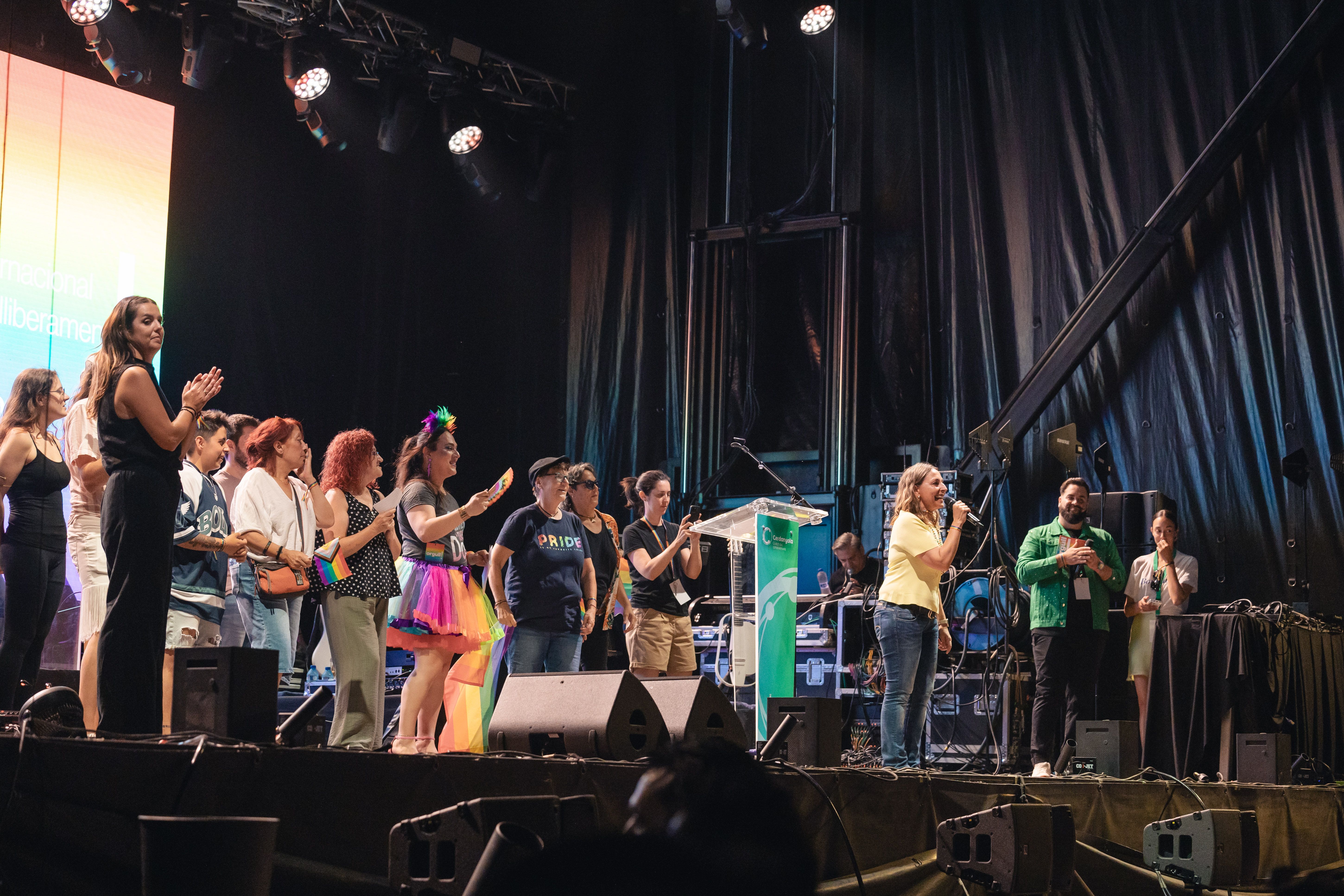 Intervenció de la consellera d'Igualtat i Feminisme, Eva Menor, en un acte que va celebrar la constitució de la primera entitat LGTBI+. FOTO: Arnau Padilla