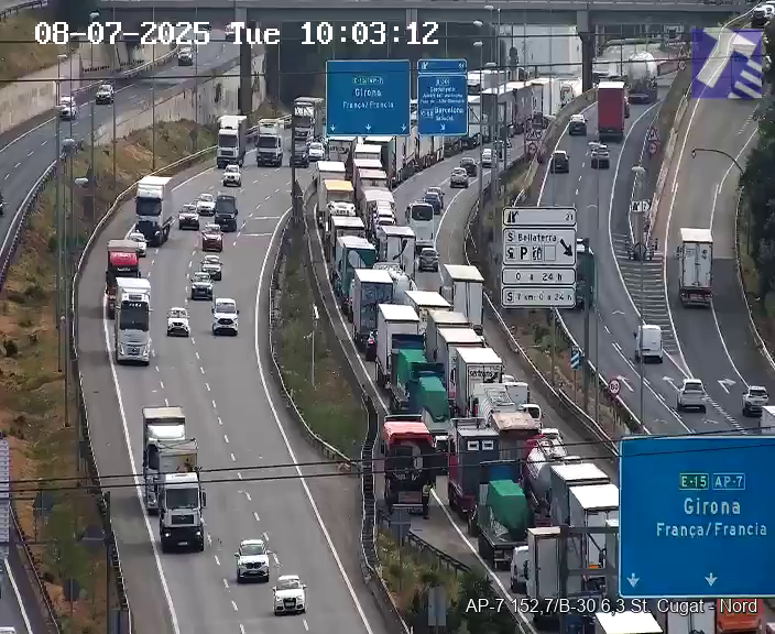 Retencions a l'AP-7 a Cerdanyola aquest 17 de juliol FOTO: Trànsit