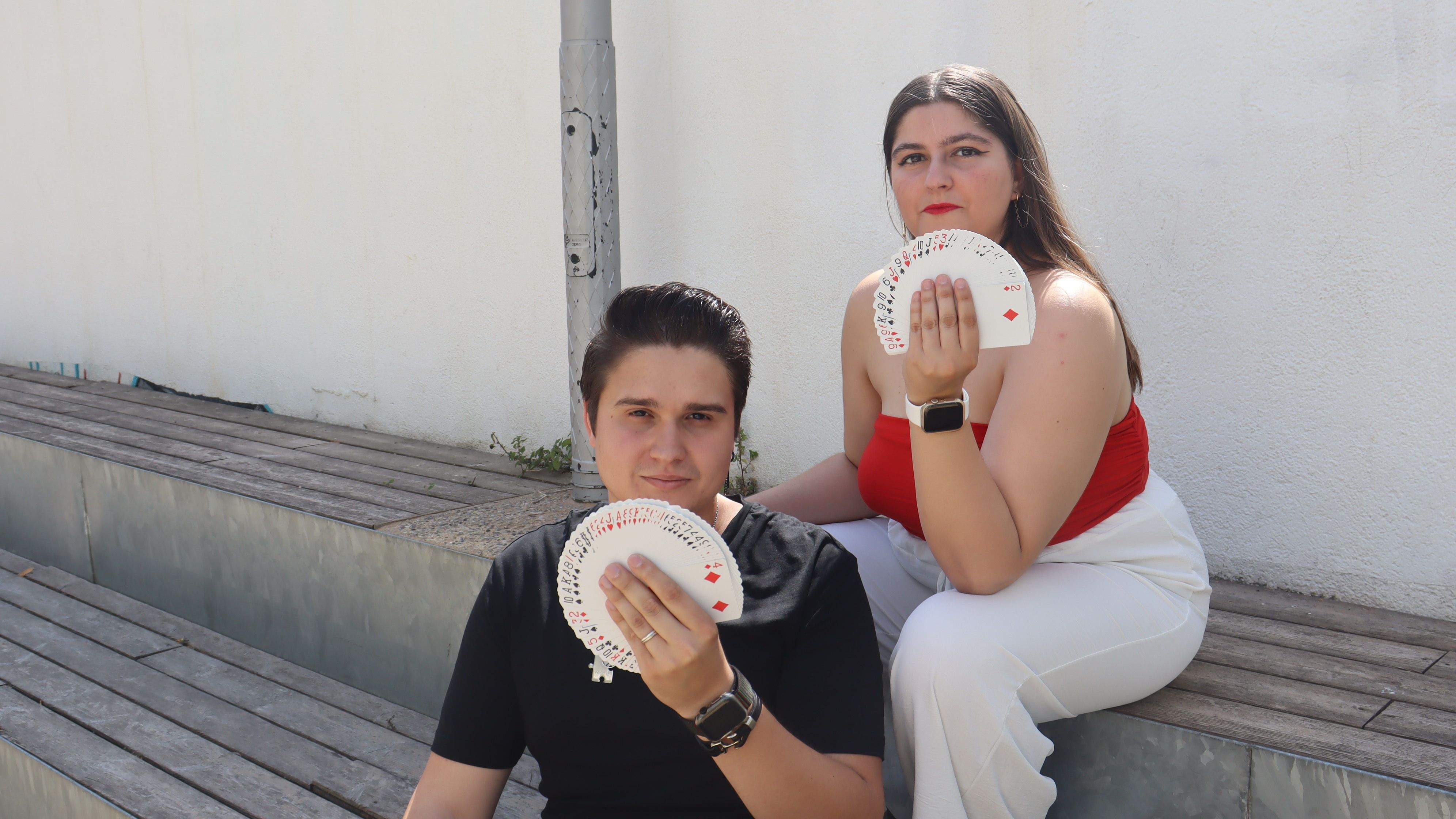 Els joves mags Iván Morente i Ameleya. FOTO: Marc Mata