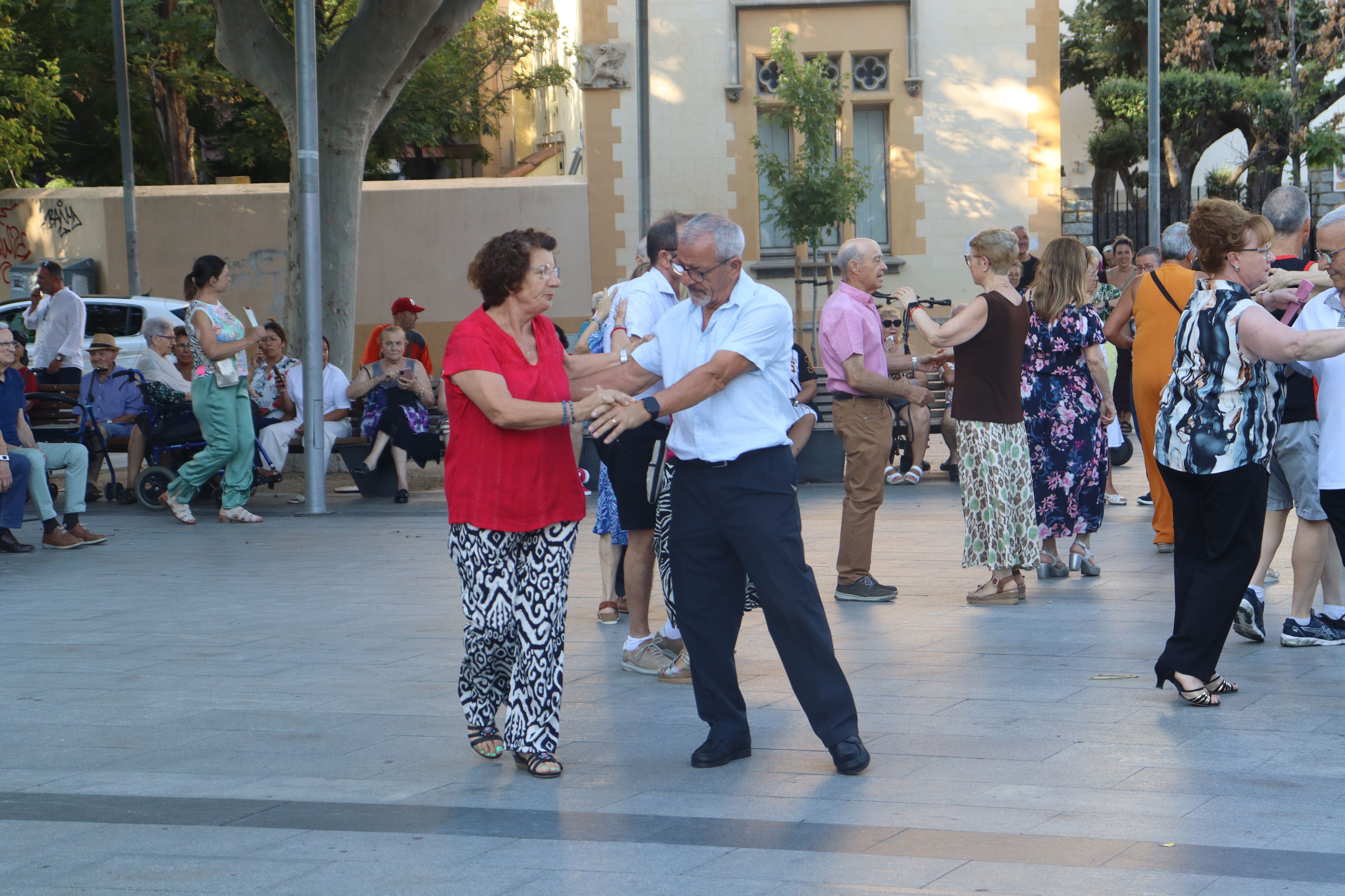 Ball gent gran Cerdanyola 2025 Foto: Marc Mata 