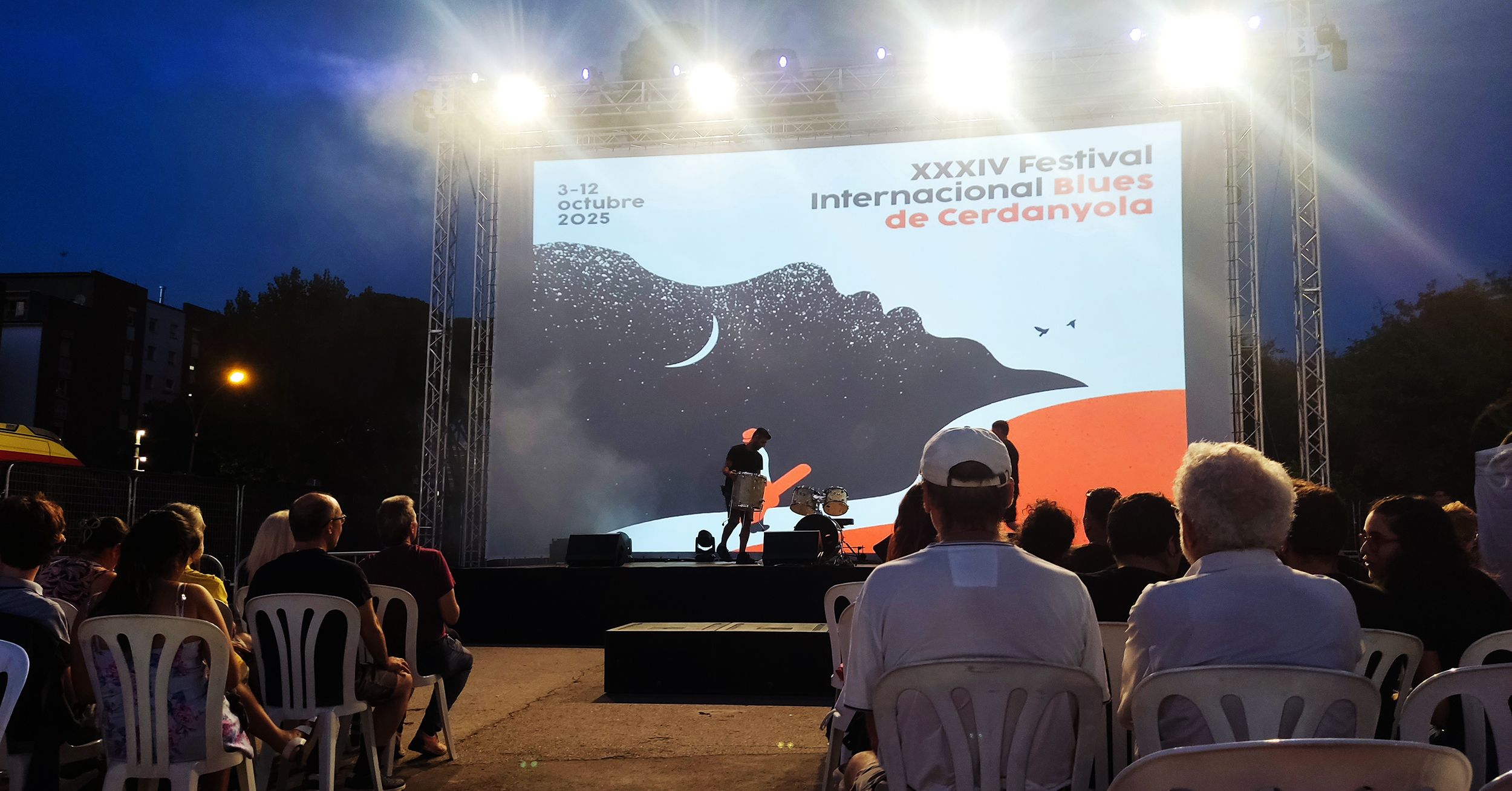 Durant el festival de cinema fantàstic i freak Fantosfreak es van projectar les primeres informacions del Festival Internacional Blues Cerdanyola. FOTO: TOT