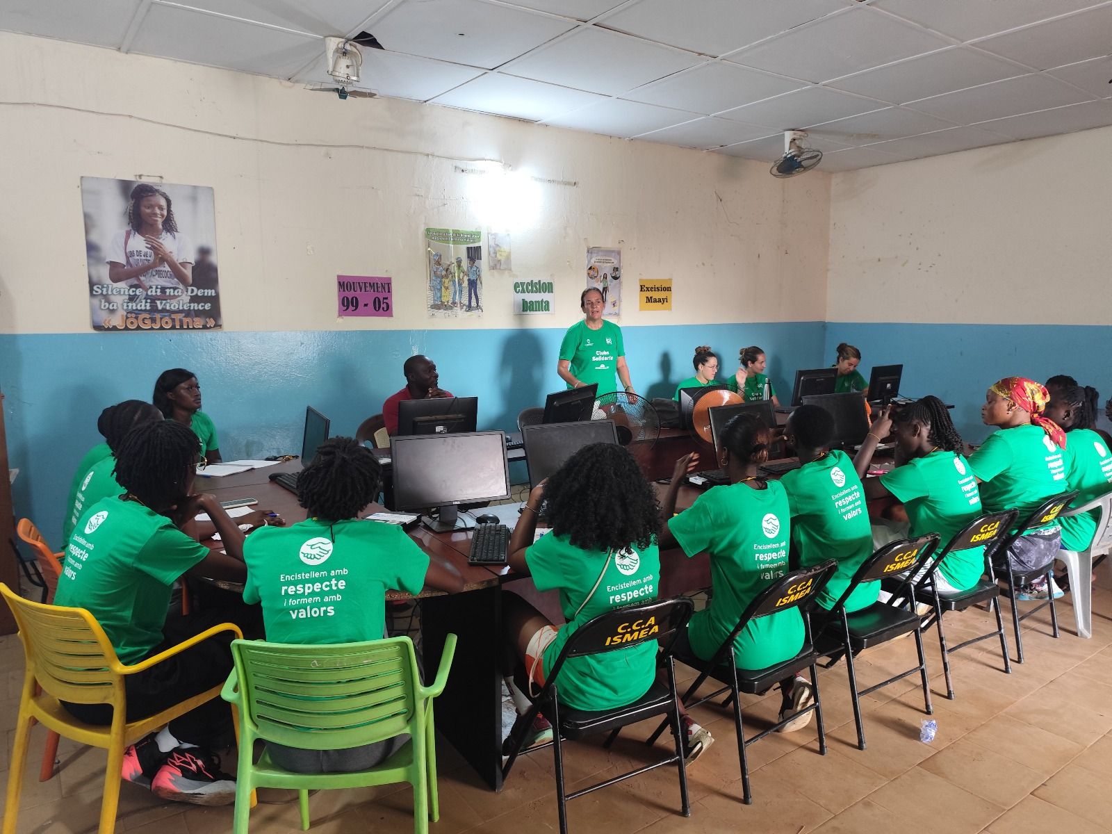 Cooperació catalana a escoles i clubs del Senegal. FOTO: Cedida