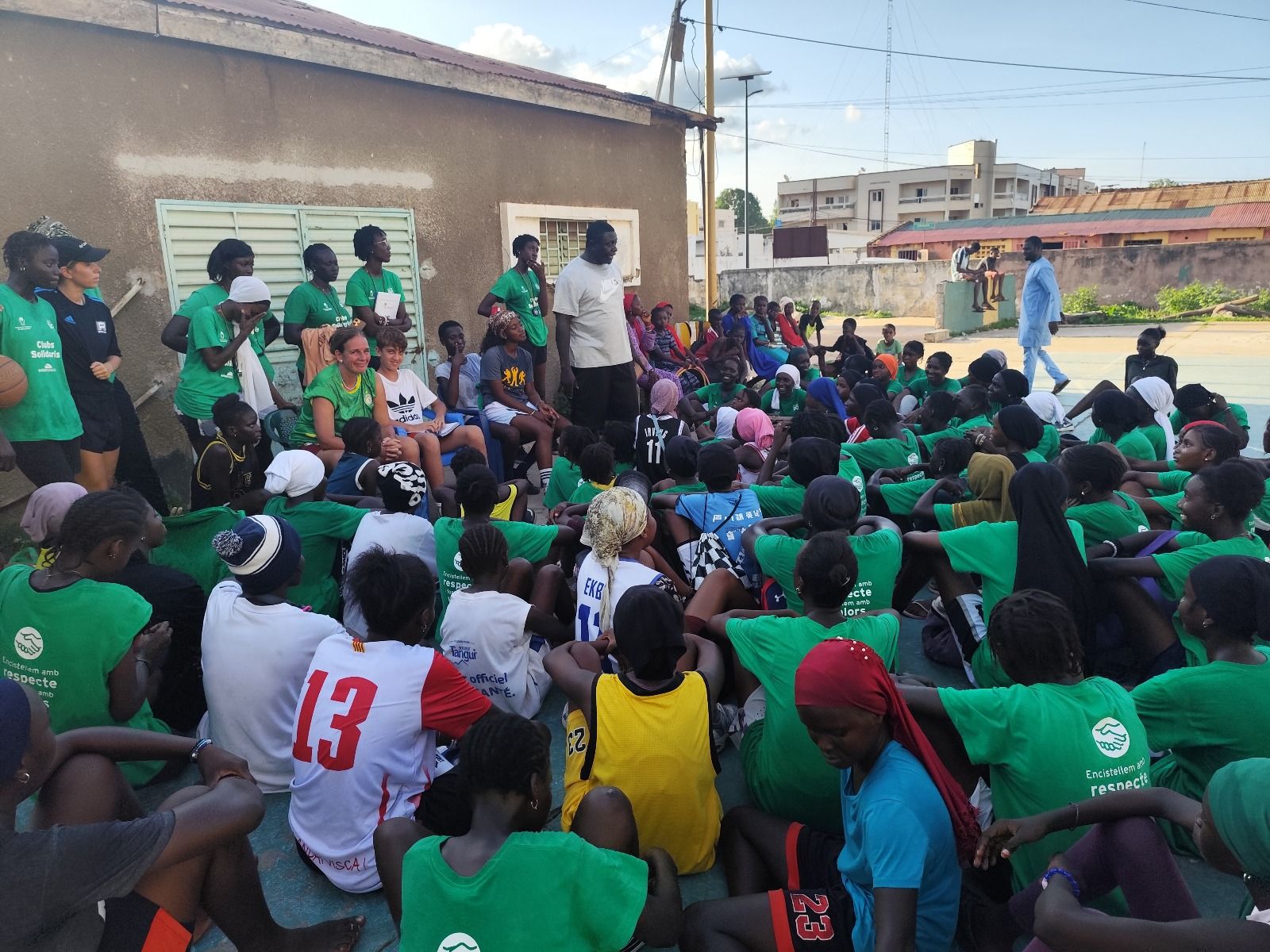 Cooperació catalana a escoles i clubs del Senegal. FOTO: Cedida