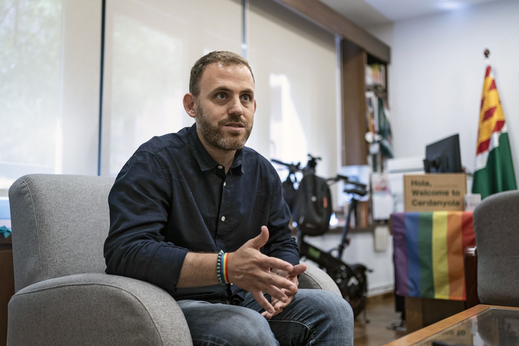 L'alcalde Carlos Cordón, fotografiat el 25 de juny al seu despatx, durant l'entrevista. FOTO: Mireia Comas. 
