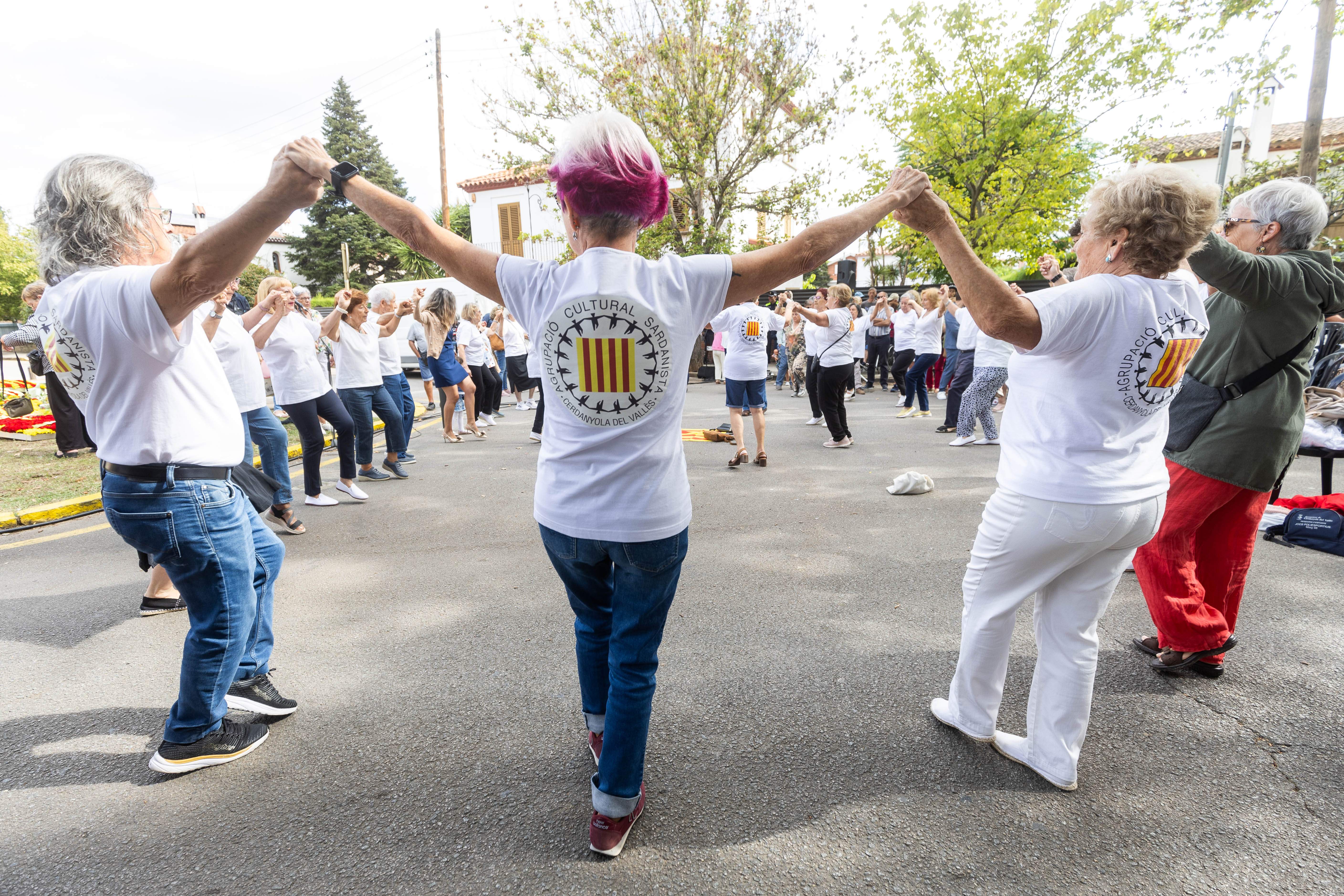 Ball de sardanes en la diada de 2024 a la plaça de l'Onze de Setembre. FOTO: Núria Puentes (Ajuntament) 