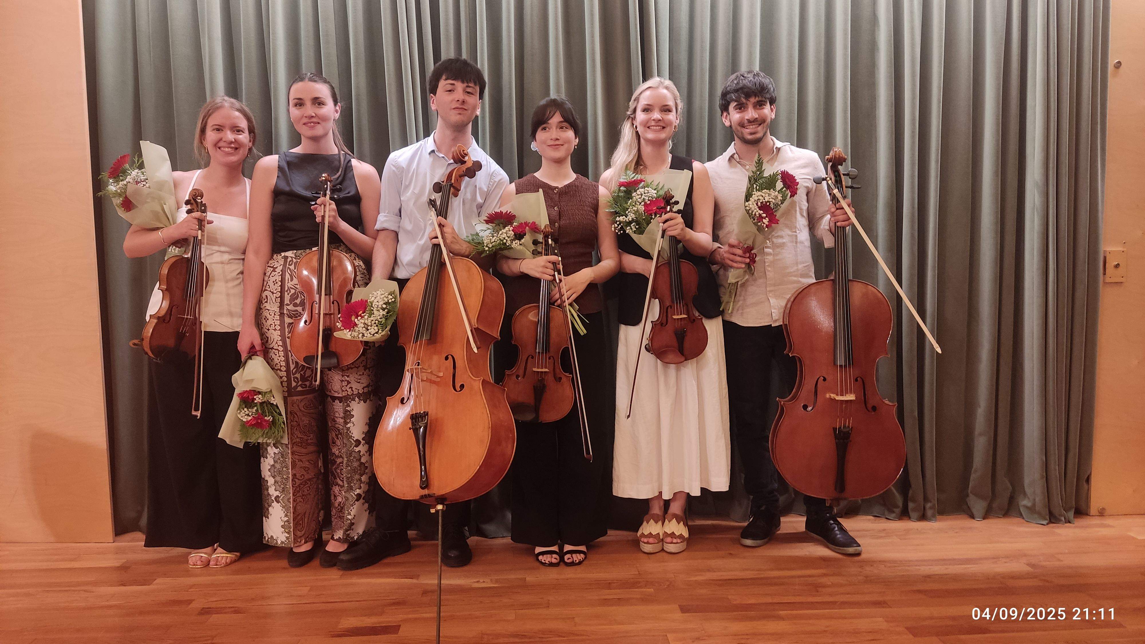 Aquest any, el Sextet Con Anima estava format per Izzy Howard i Maria Reinon (violins), Sofia Jiménez i Aina Hujić (violes) i Jorge Sierra i Carles Girbau (violoncels) FOTO: TOT