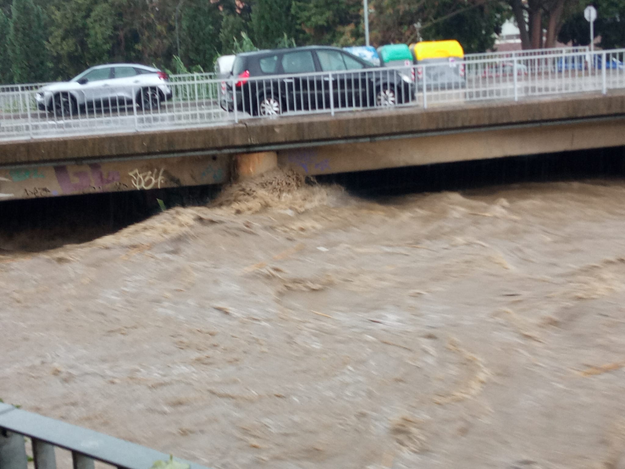 Rieres plenes a Cerdanyola per la forta tempesta. FOTO: Cedida