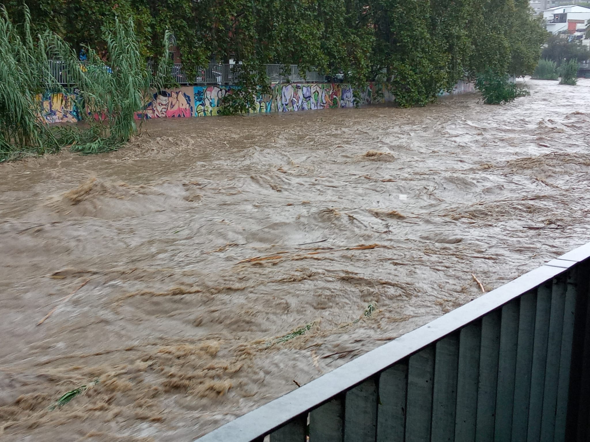 Rius i rieres plenes a Cerdanyola per la forta tempesta. FOTO: Cedida