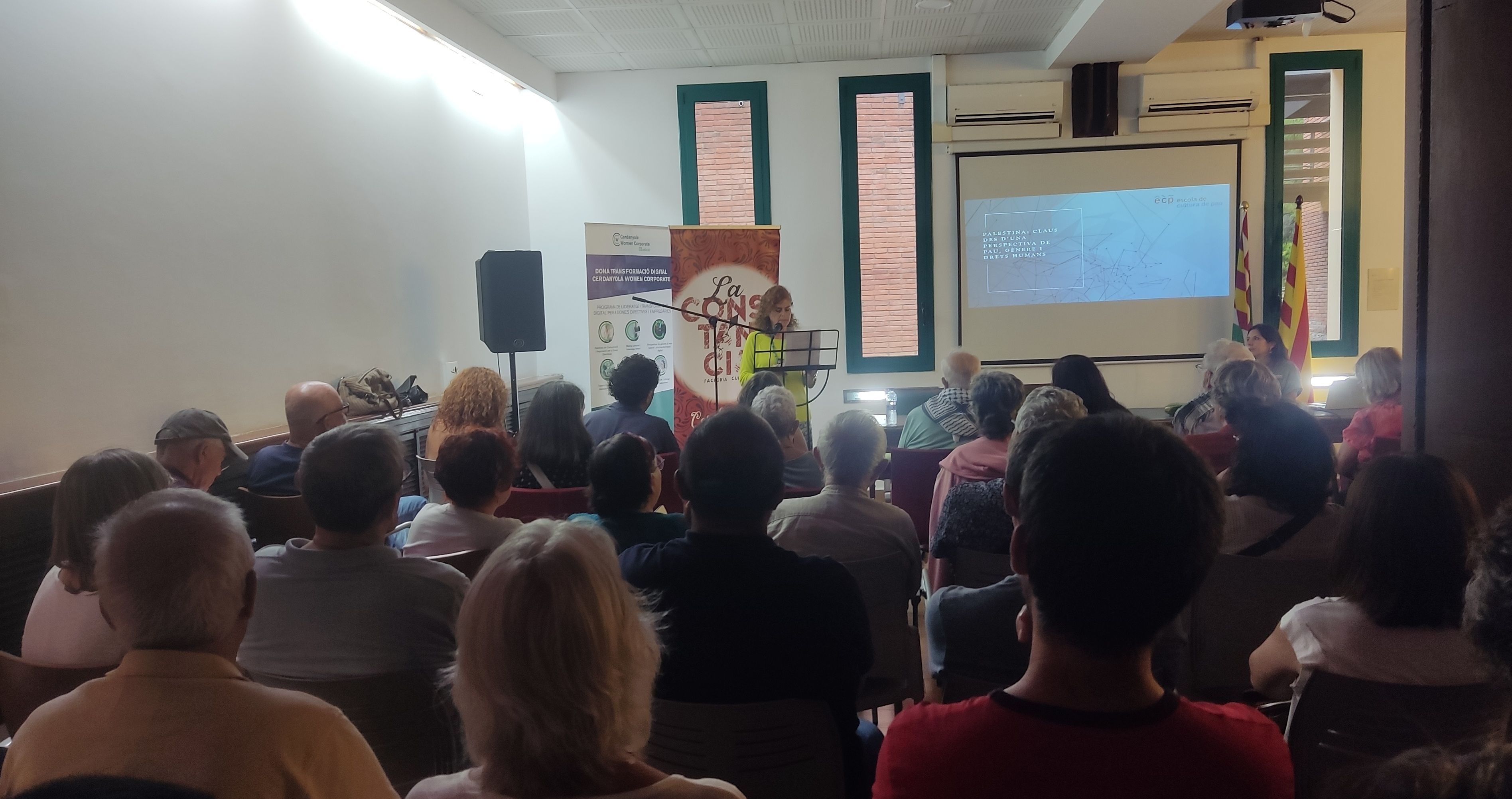 Obertura de la xerrada “Palestina: claus d’una mirada de Pau, Gènere i Drets Humans”