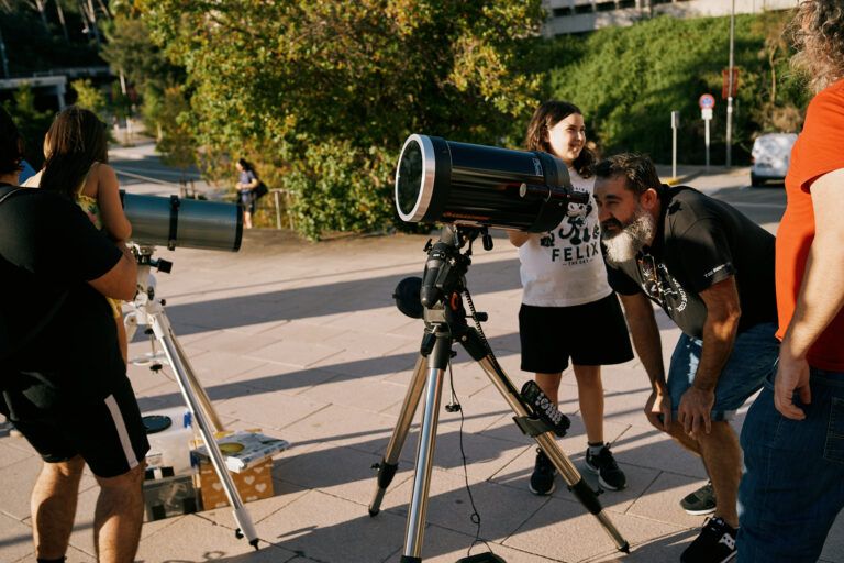 Una de les activitats de la Nit de Recerca 2024. Foto: UAB